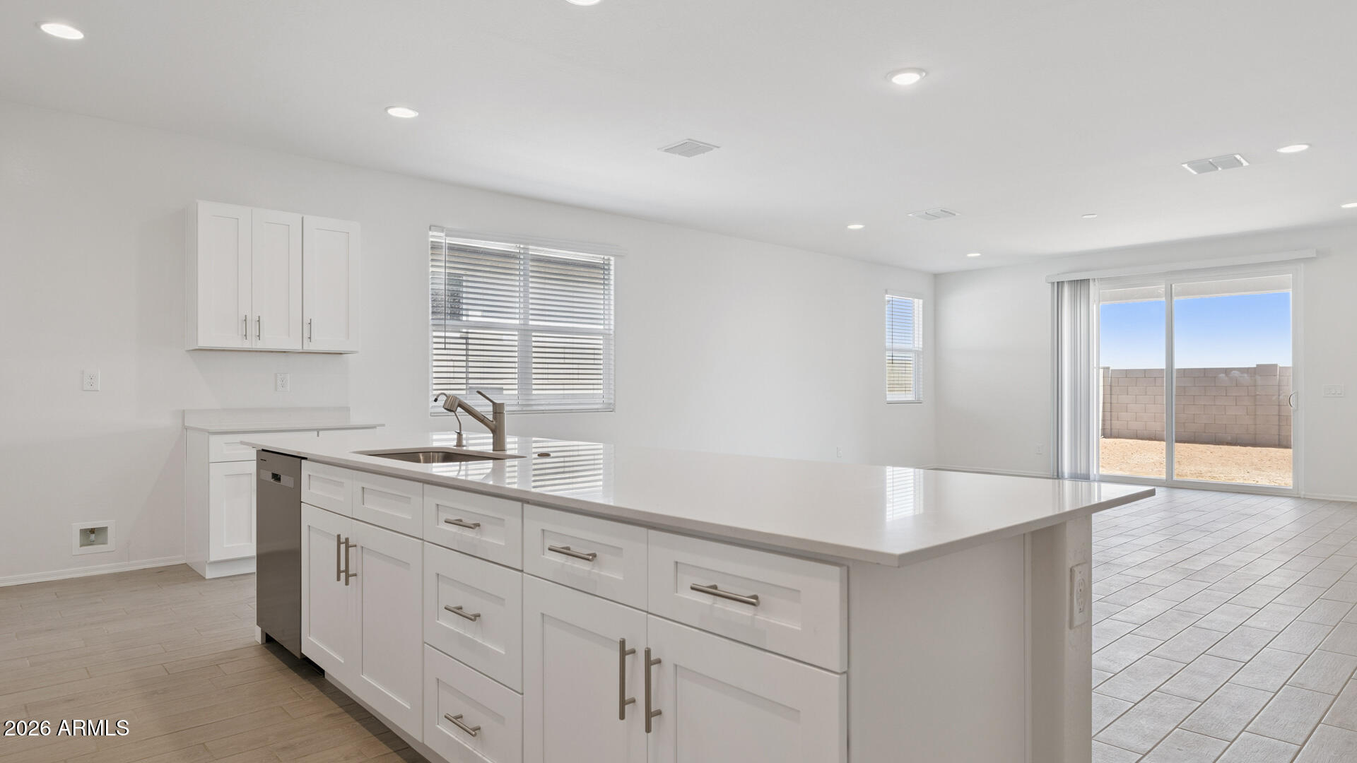46622 W SKYLINE Drive, Maricopa, AZ 85139