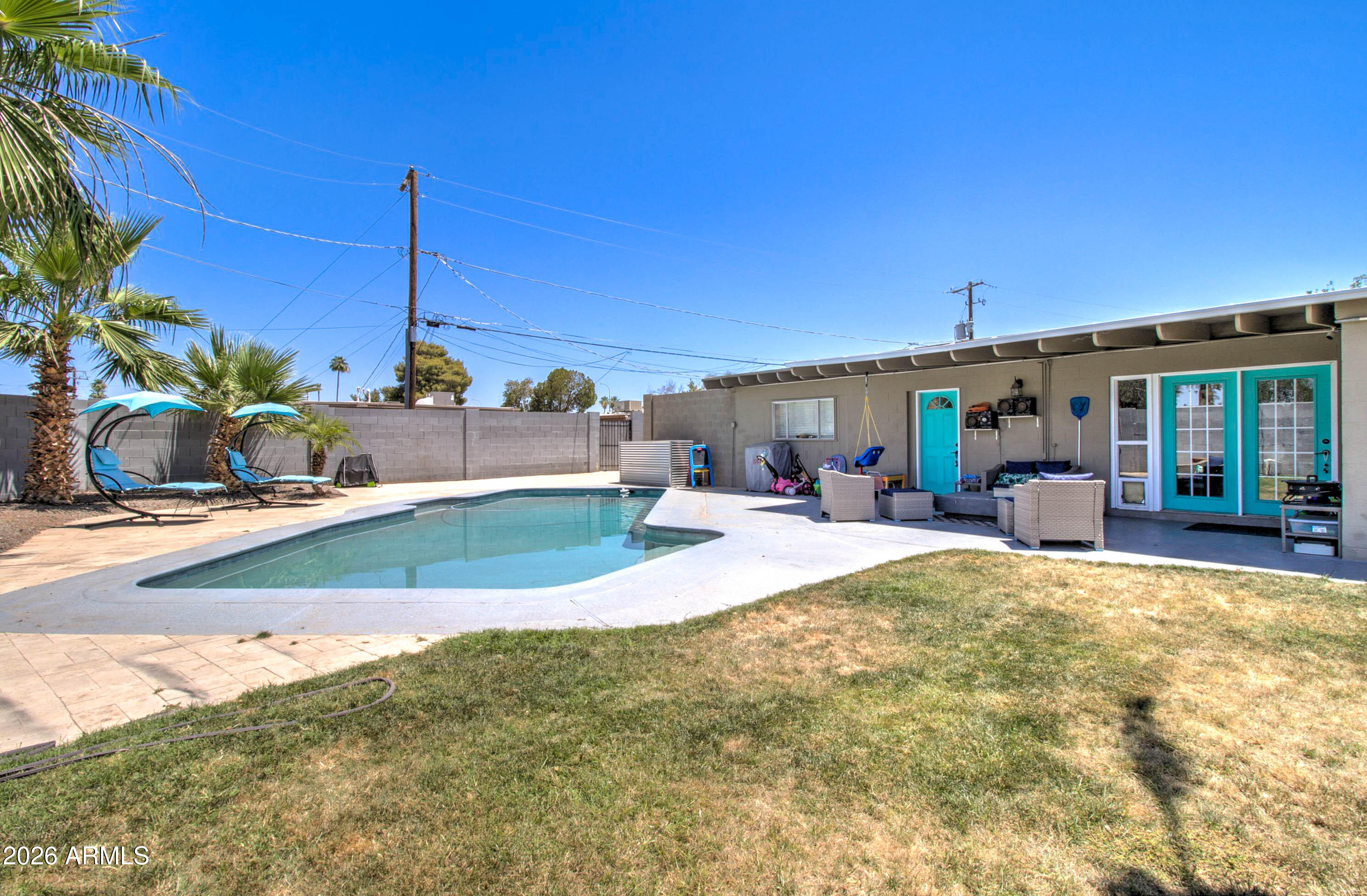 373 N Apache Drive, Chandler, AZ 85224