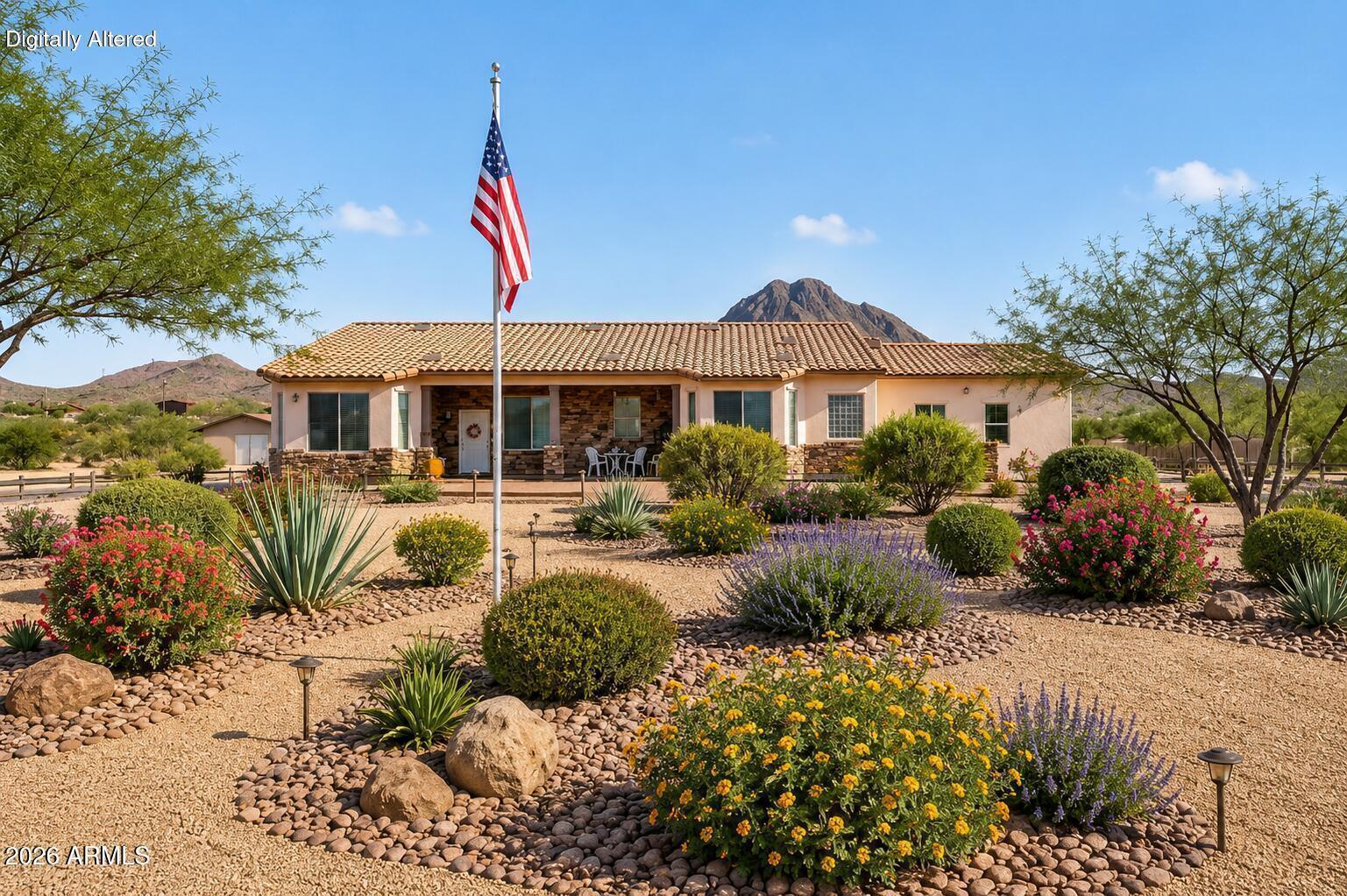 2929 W New River Road, New River, AZ 85087