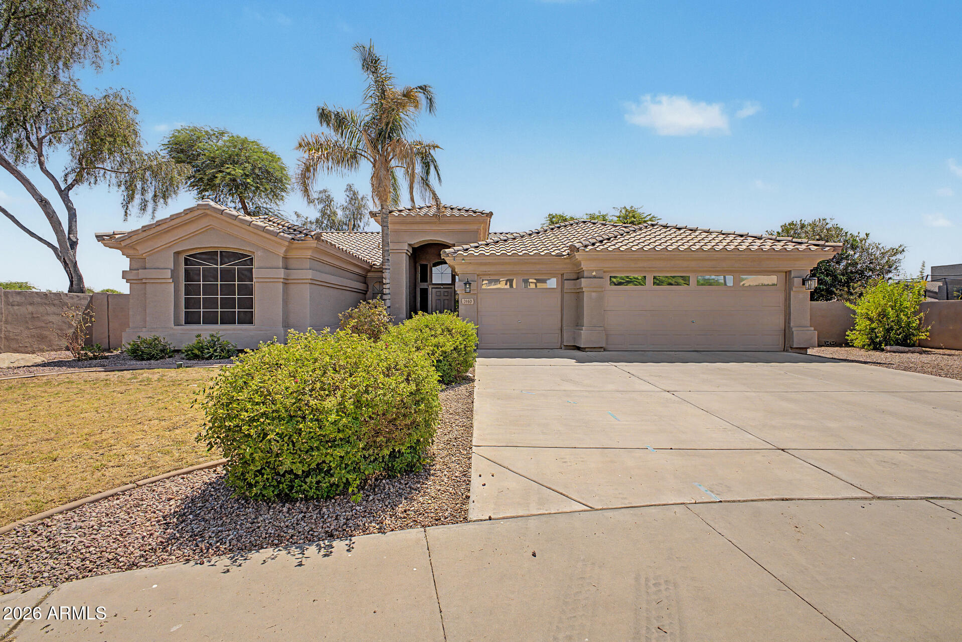2160 S BOULDER Court, Gilbert, AZ 85295
