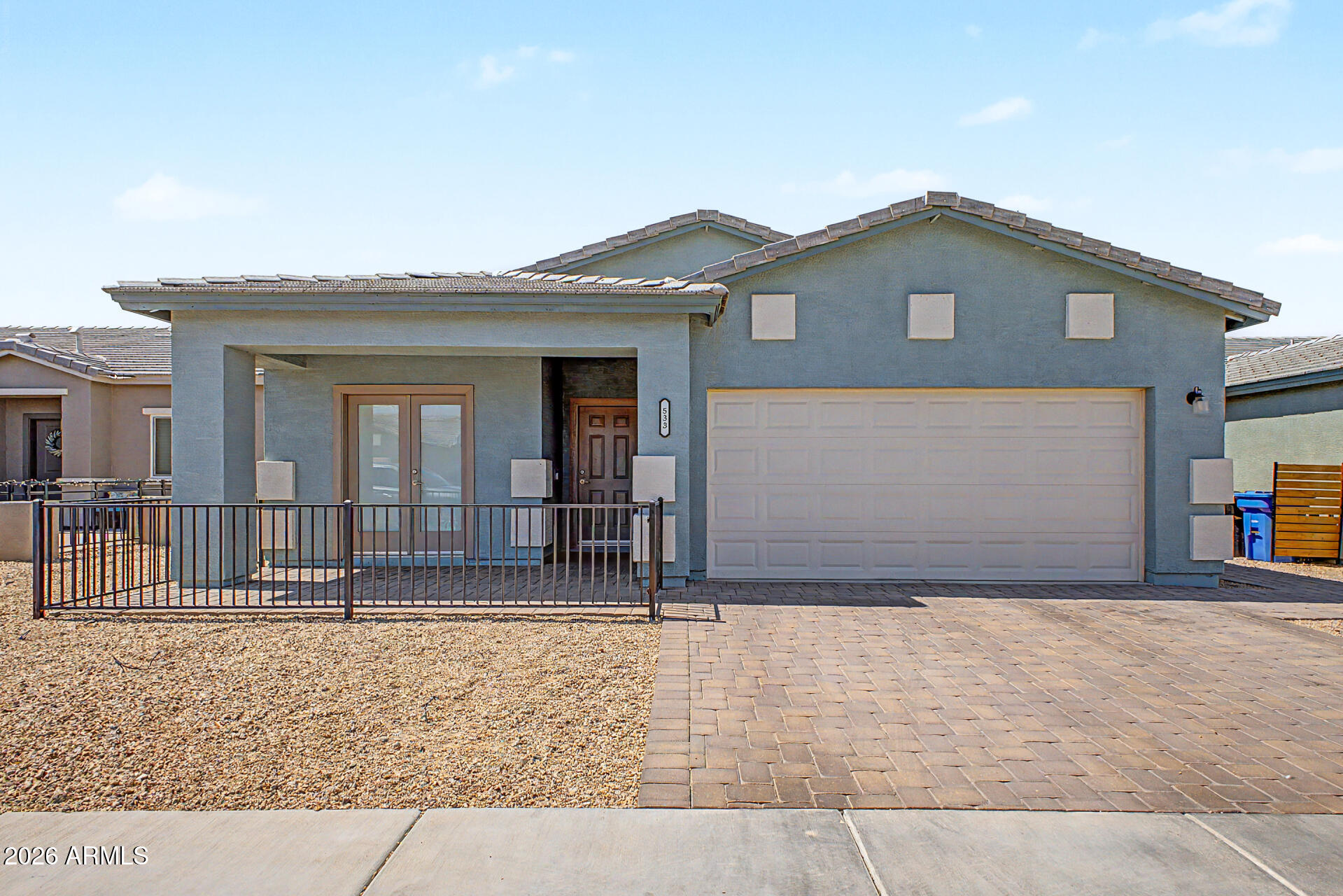 533 W HARWELL Road, Phoenix, AZ 85041