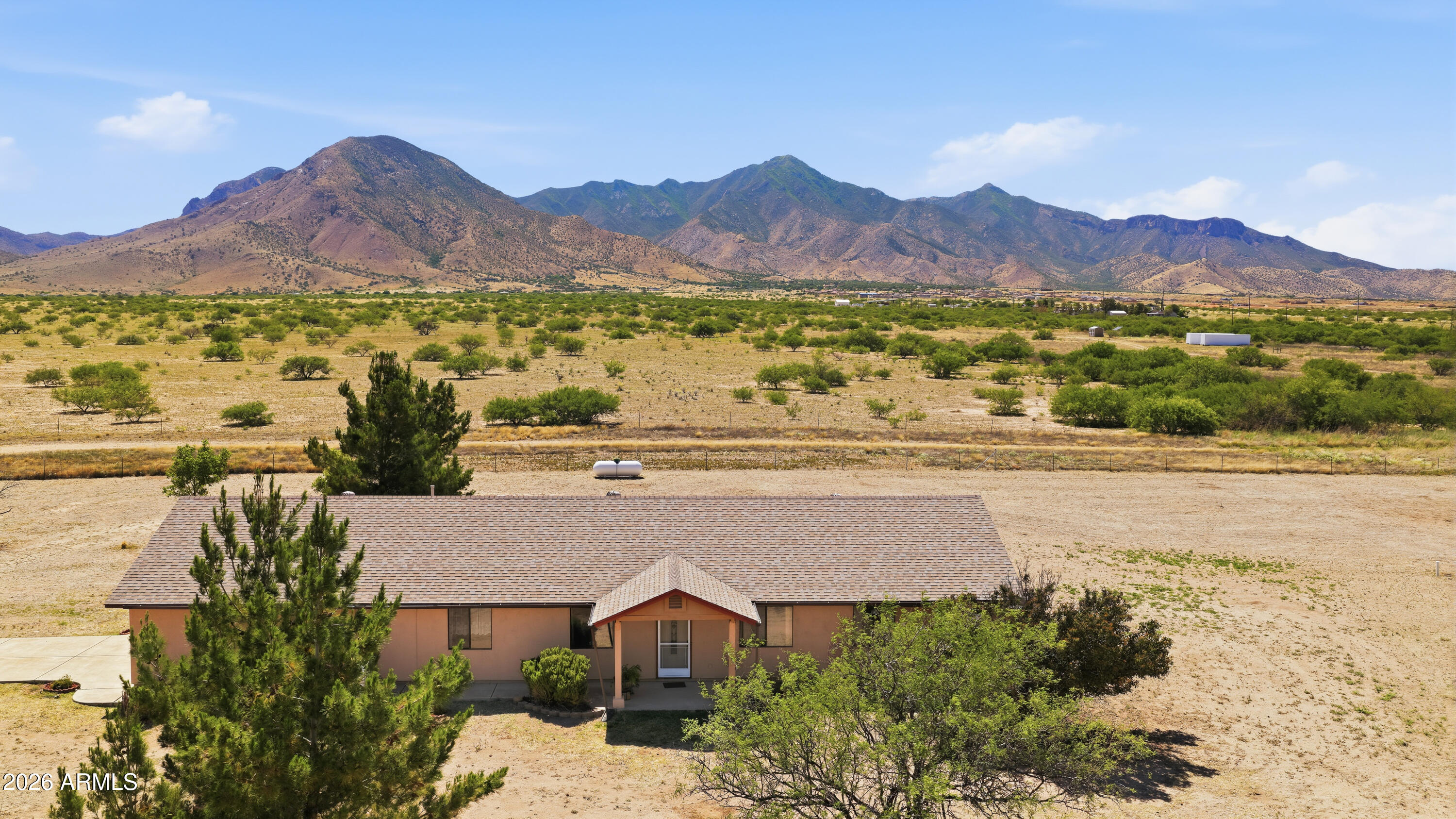 8011 E CHUKAR VALLEY Drive, Hereford, AZ 85615