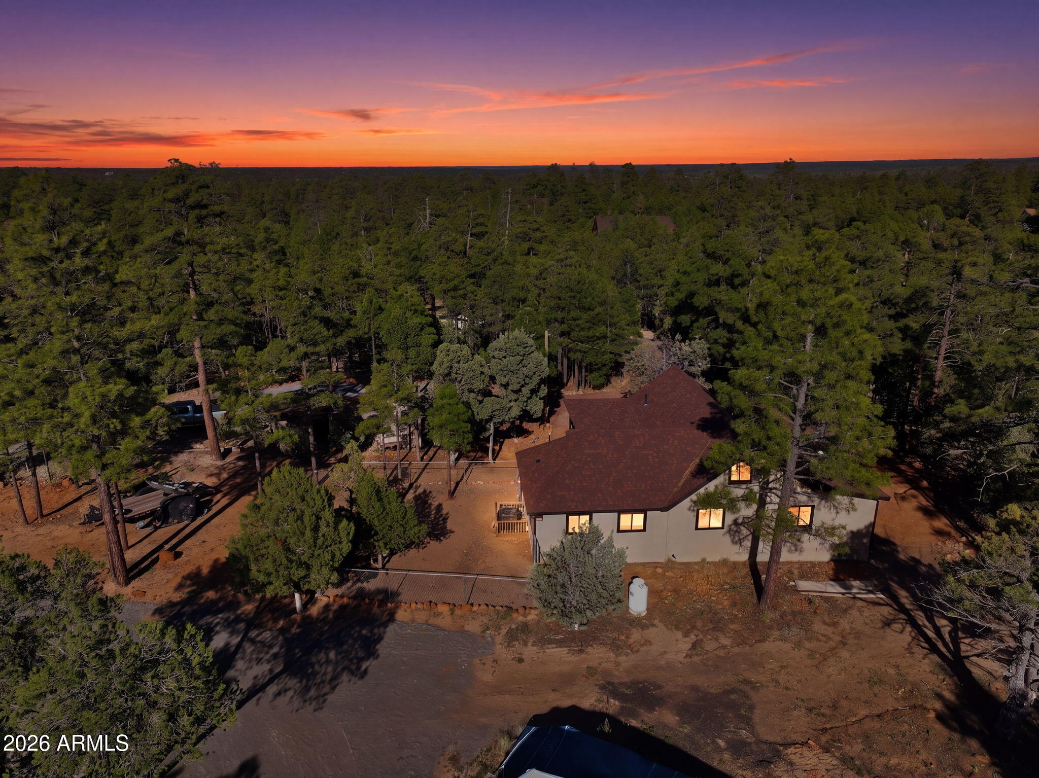 2060 GILBERT Lane, Overgaard, AZ 85933