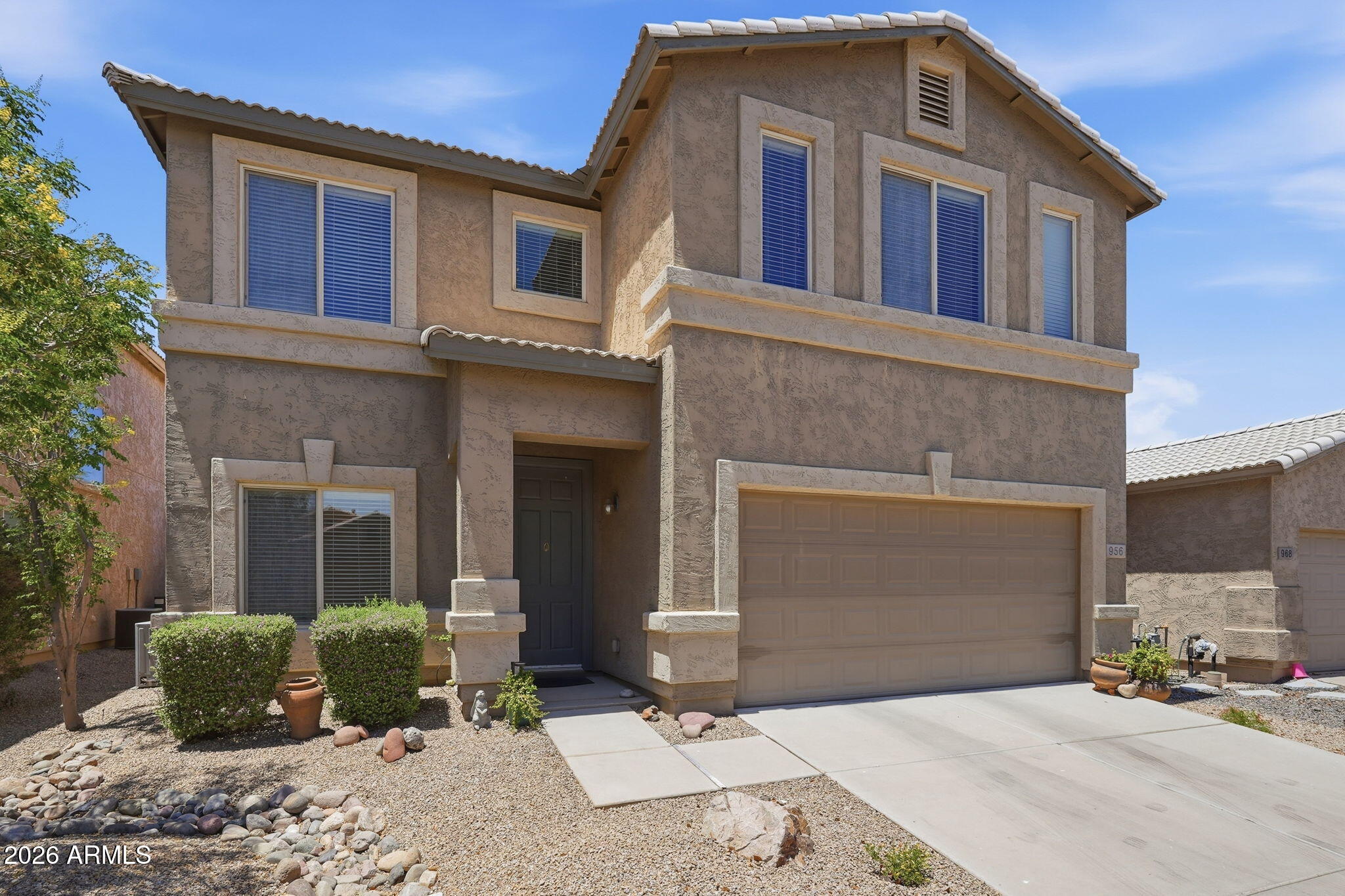 956 E CANYON ROCK Road, San Tan Valley, AZ 85143
