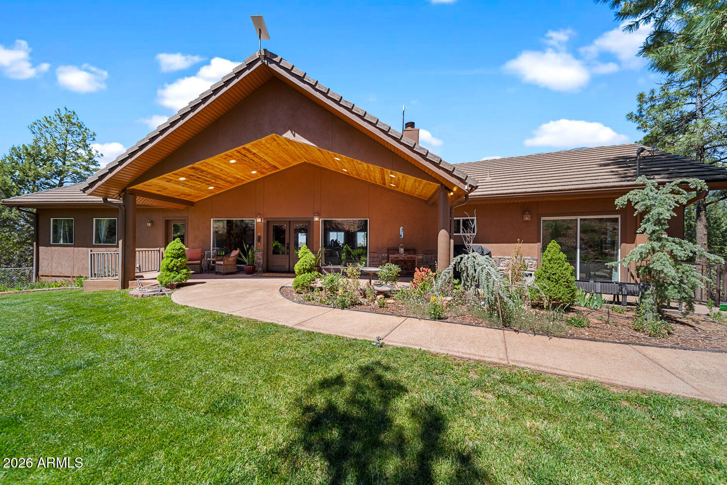 7056 Bustin Dutch Trail, Show Low, AZ 85901