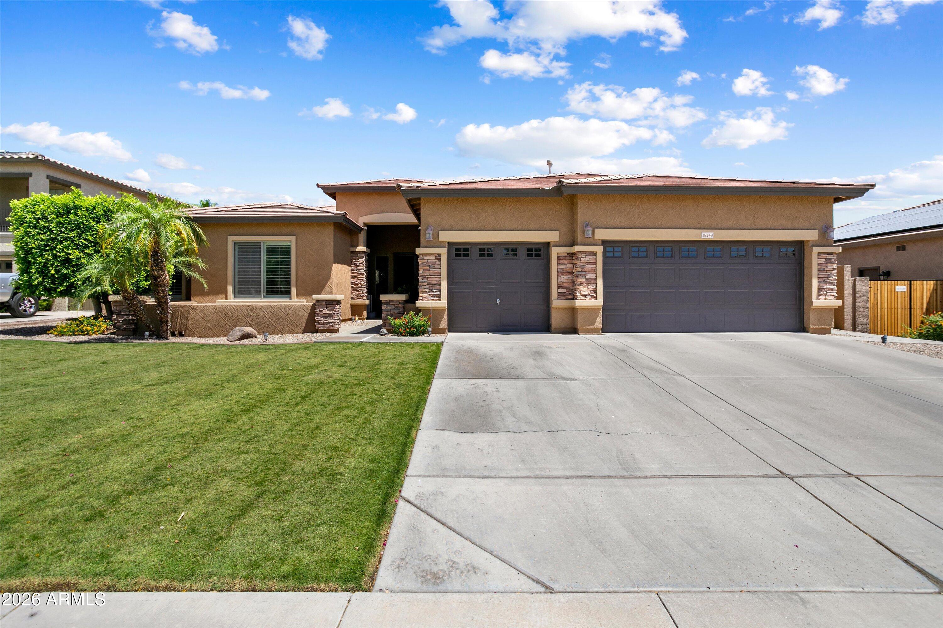 18248 W BANFF Lane, Surprise, AZ 85388