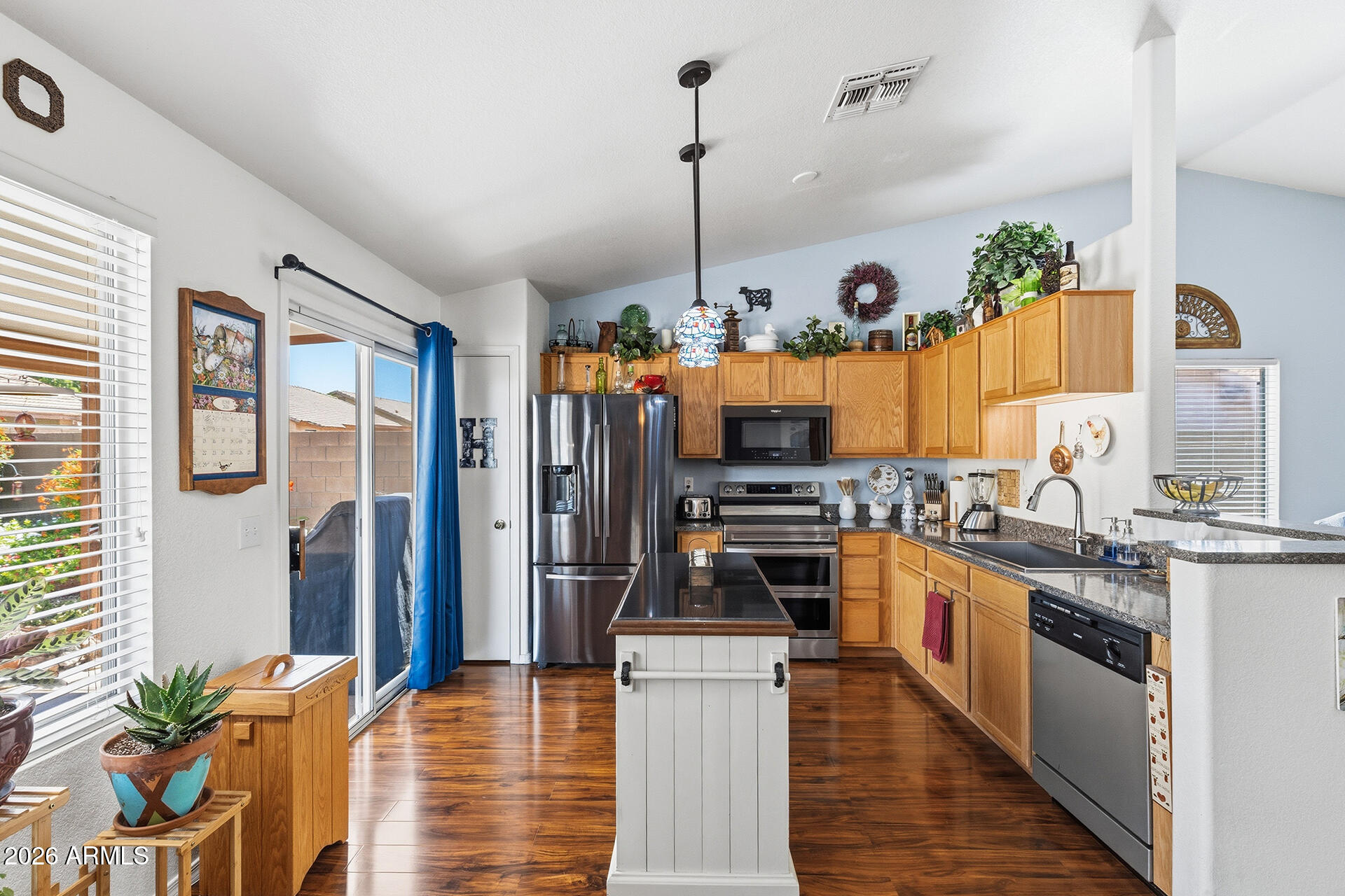 1034 W 13TH Avenue, Apache Junction, AZ 85120