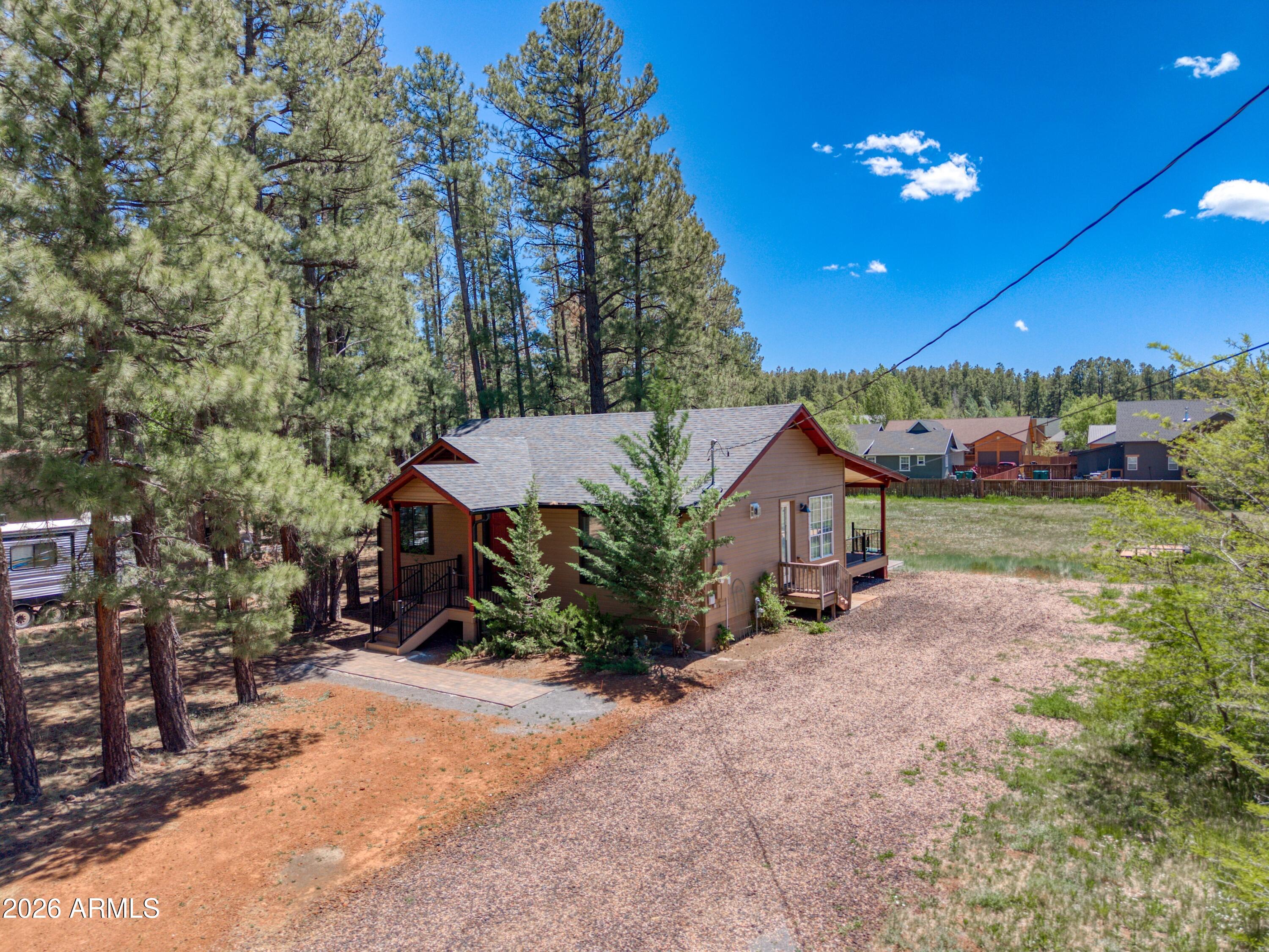 583 S Woodland Lane, Pinetop, AZ 85935