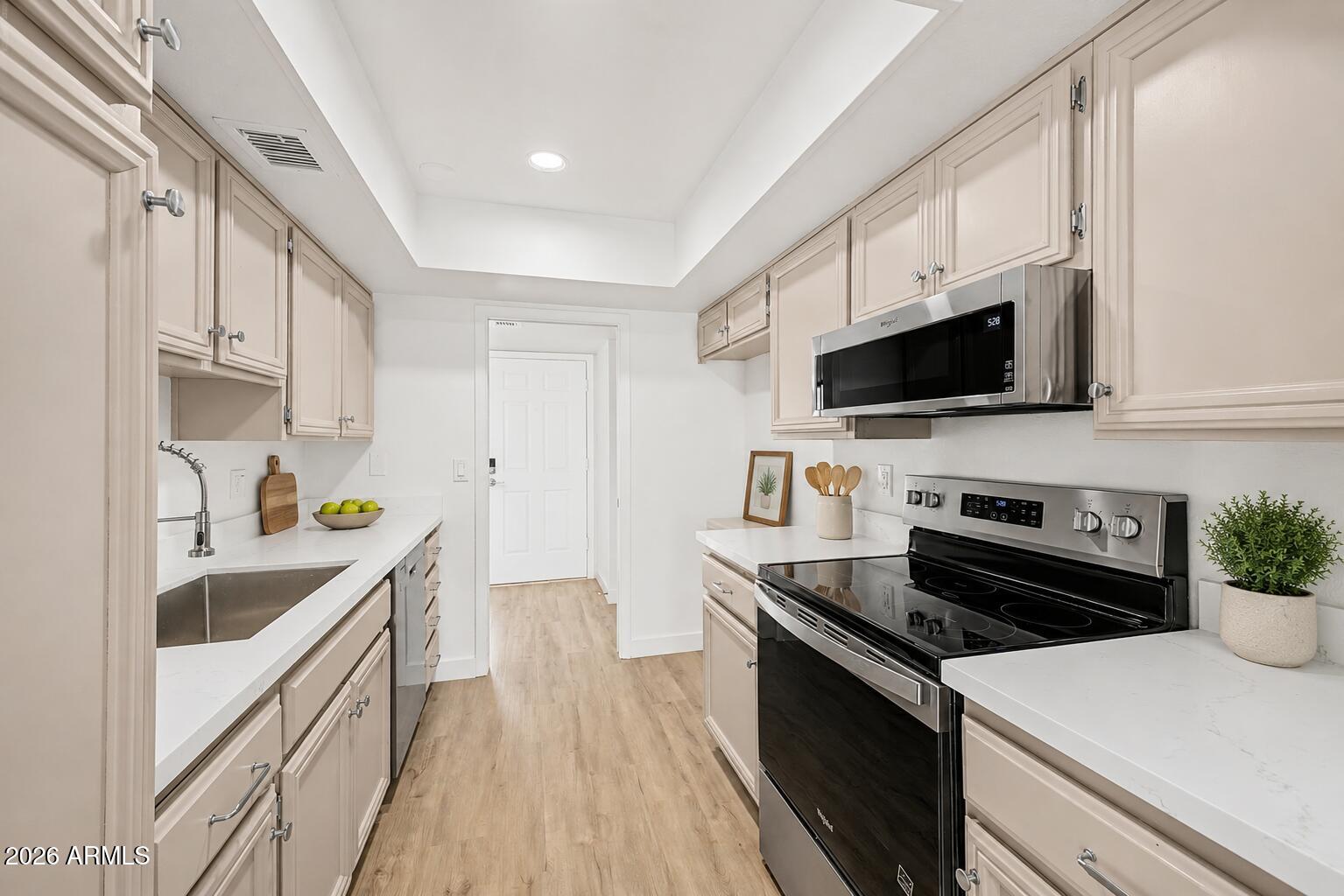 1014 E VILLA MARIA Drive, Phoenix, AZ 85022