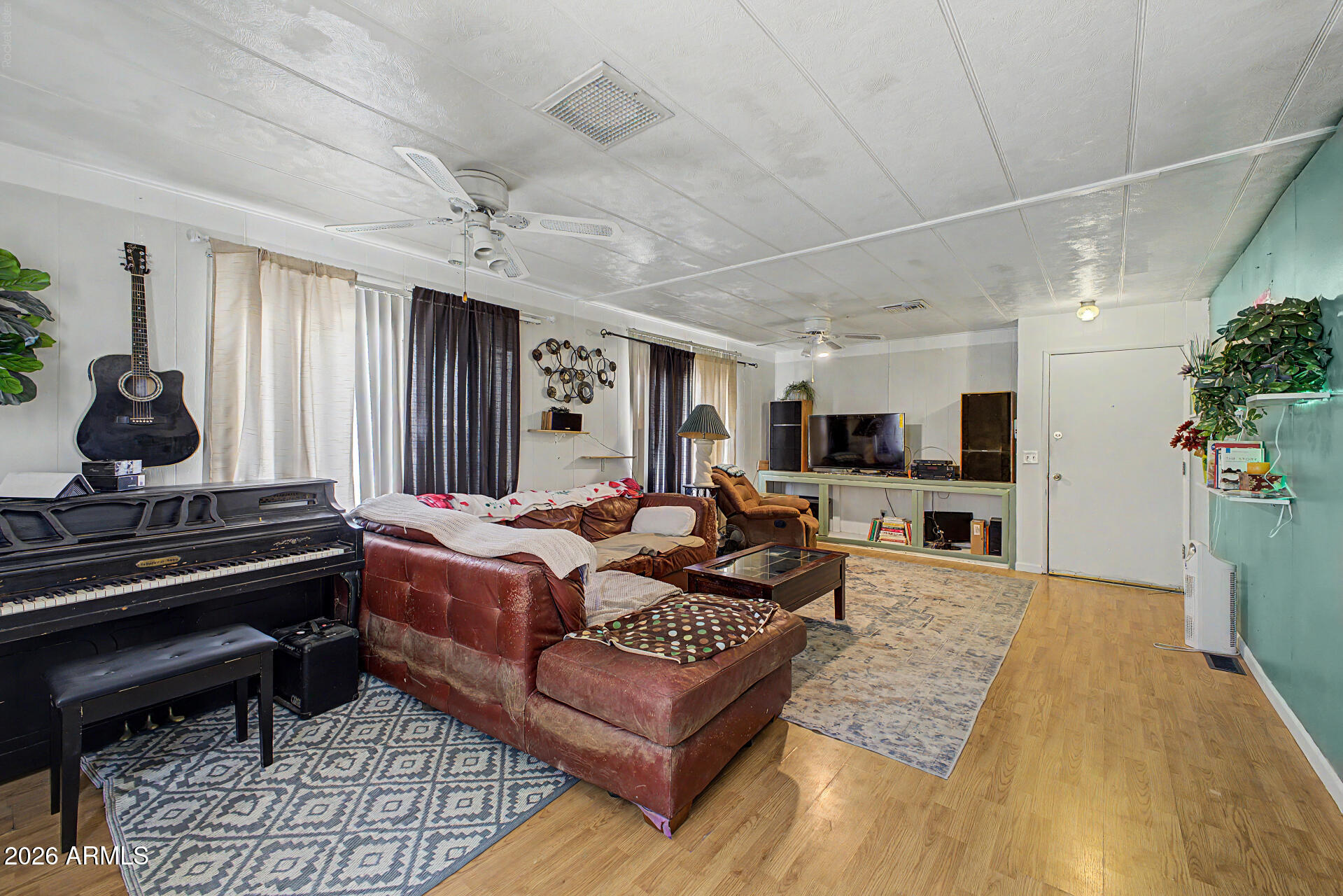 310 N 81ST Street, Mesa, AZ 85207