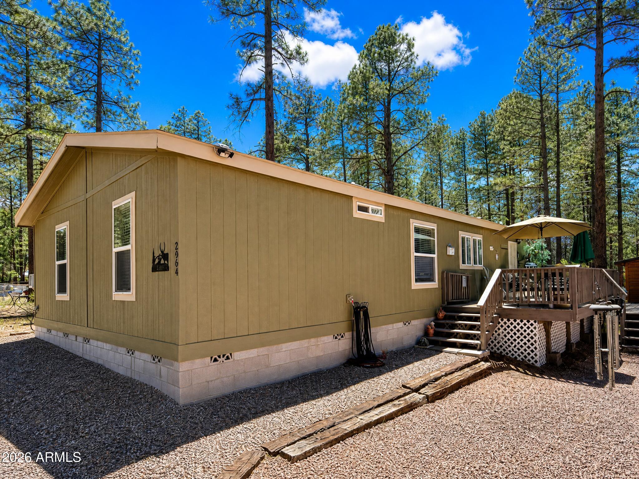 2964 TEDDY BEAR Trail, Overgaard, AZ 85933