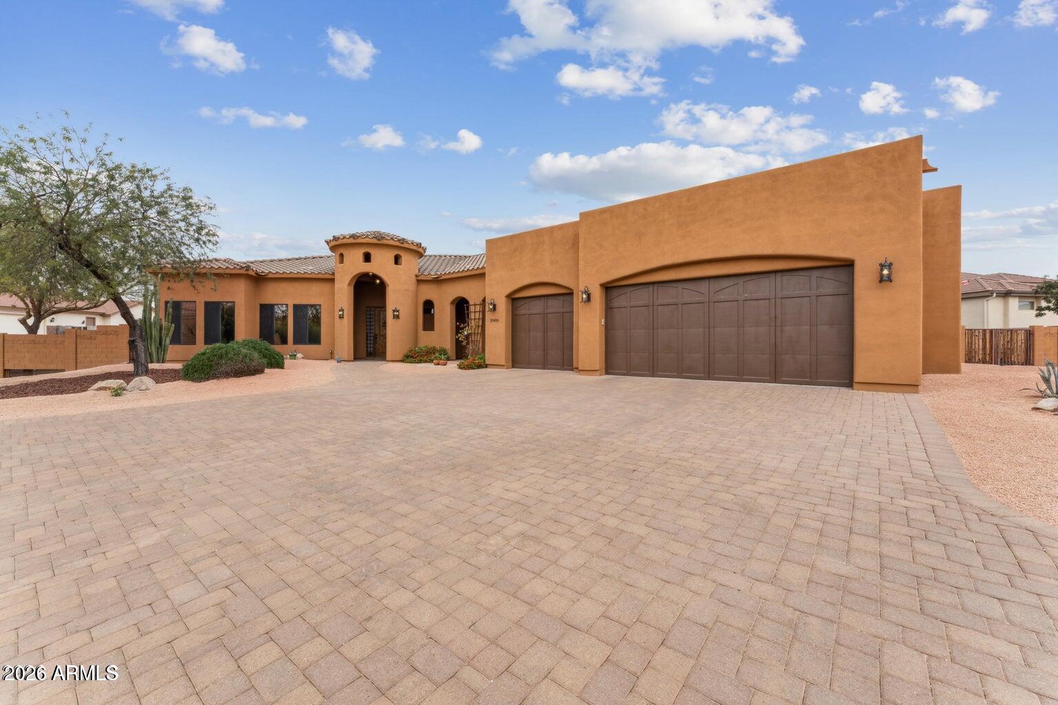10426 Greenway Street, Mesa, AZ 85207