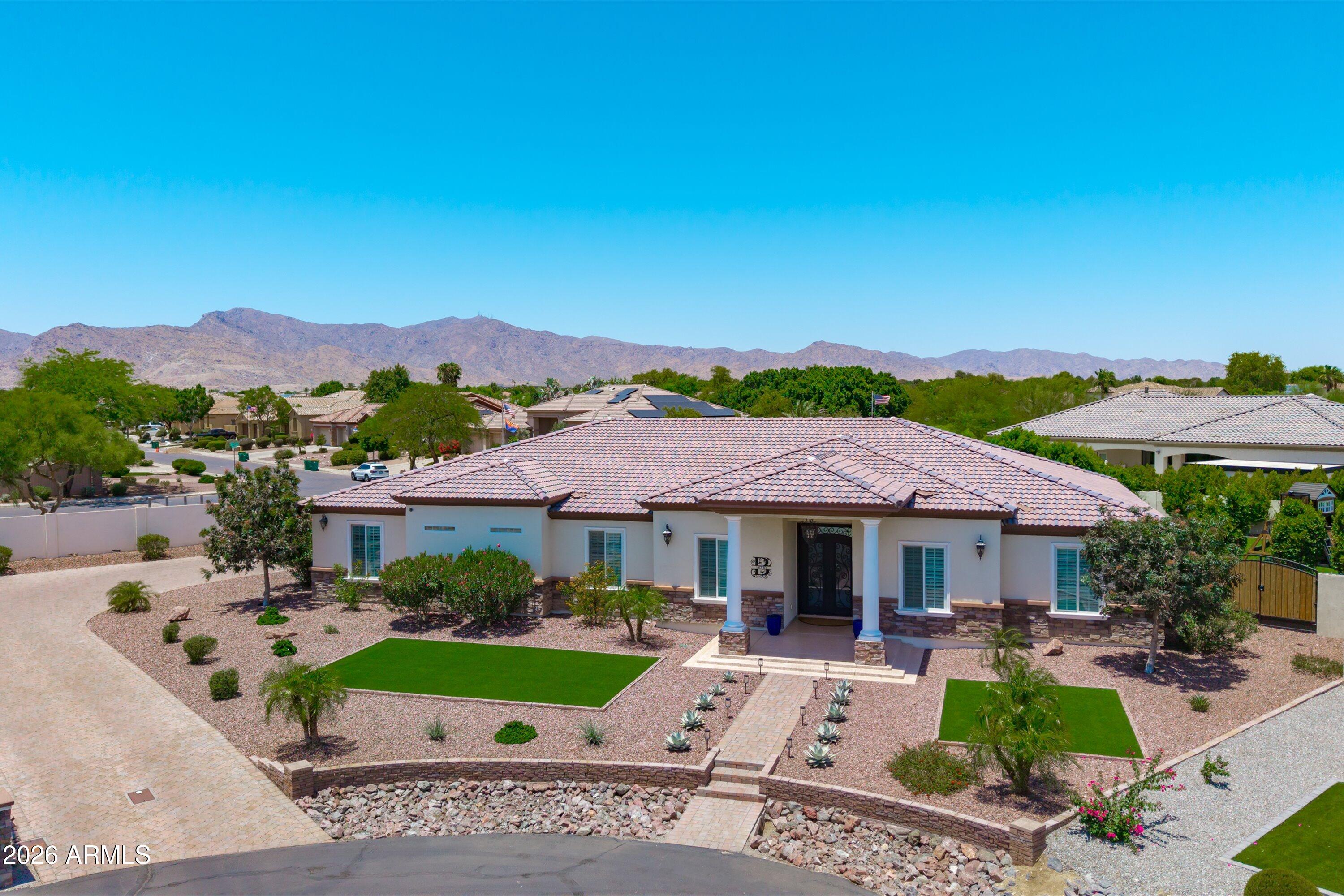 18230 W SAN MIGUEL Court, Litchfield Park, AZ 85340