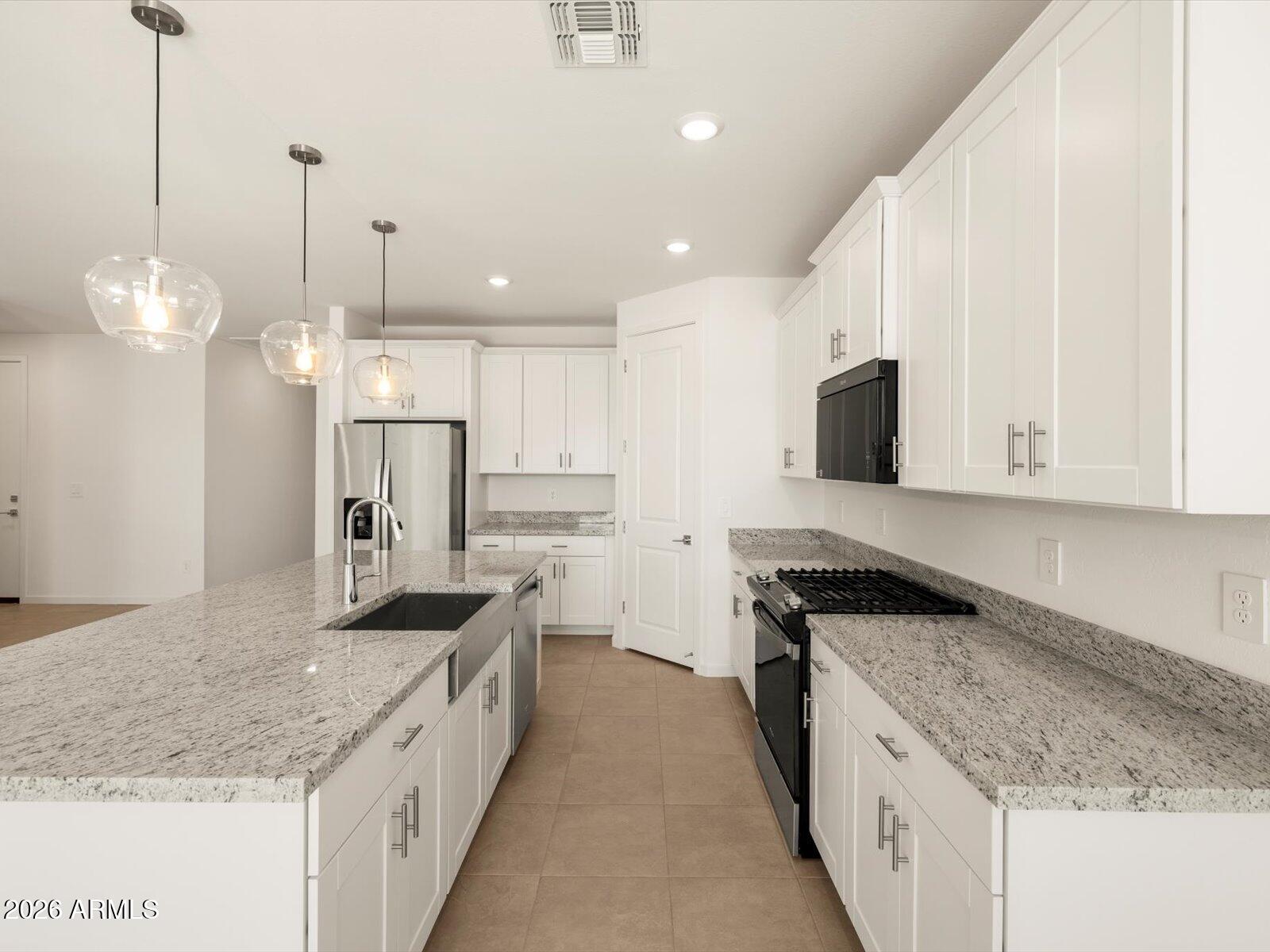 37376 W SAN ILDEFANSO Avenue, Maricopa, AZ 85138