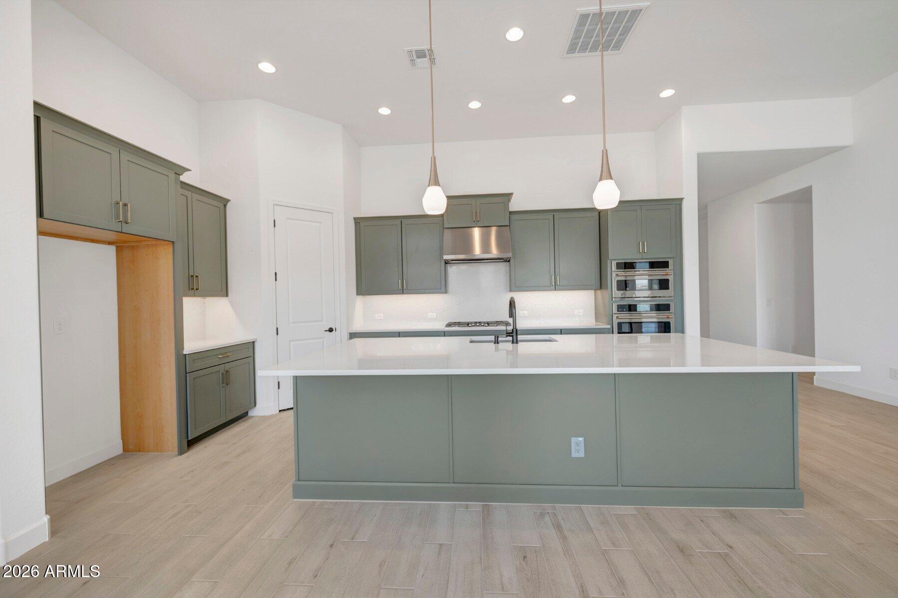 21660 W DEVONSHIRE Avenue, Buckeye, AZ 85396