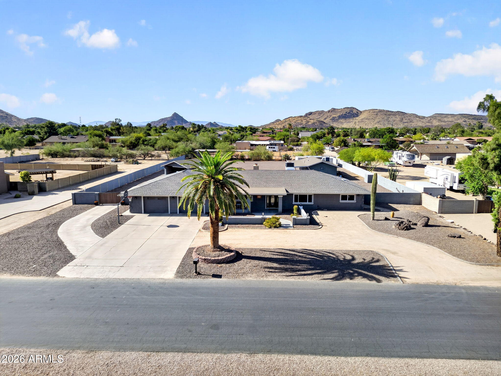 4946 W CREEDANCE Boulevard, Glendale, AZ 85310