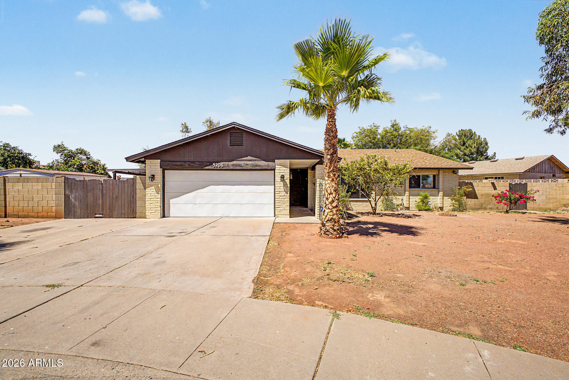 5206 W DAILEY Street, Glendale, AZ 85306