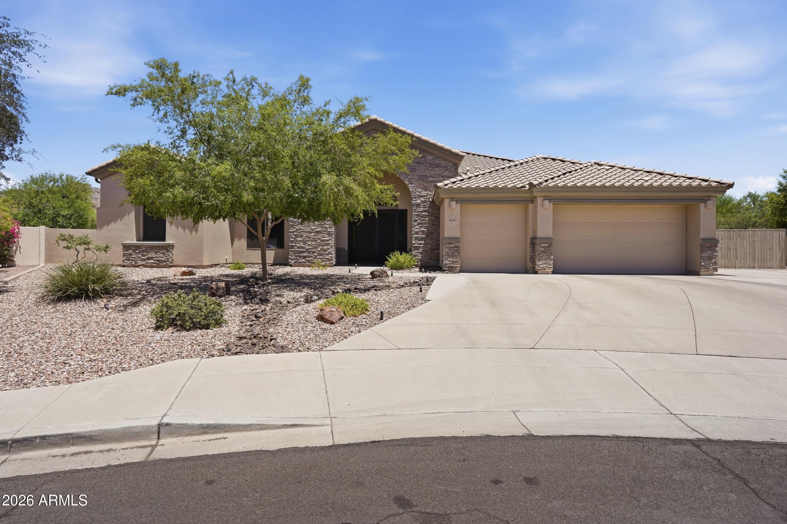 9132 W BAJADA Road, Peoria, AZ 85383
