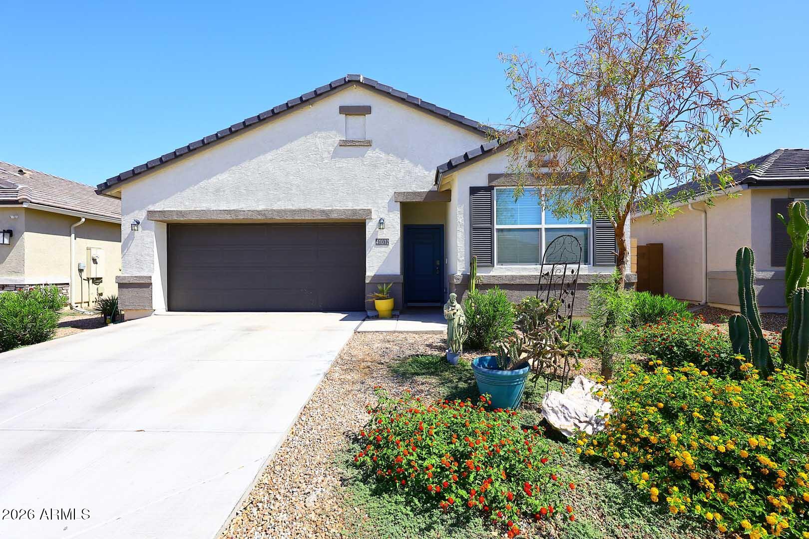 41012 W SUNLAND Drive, Maricopa, AZ 85138