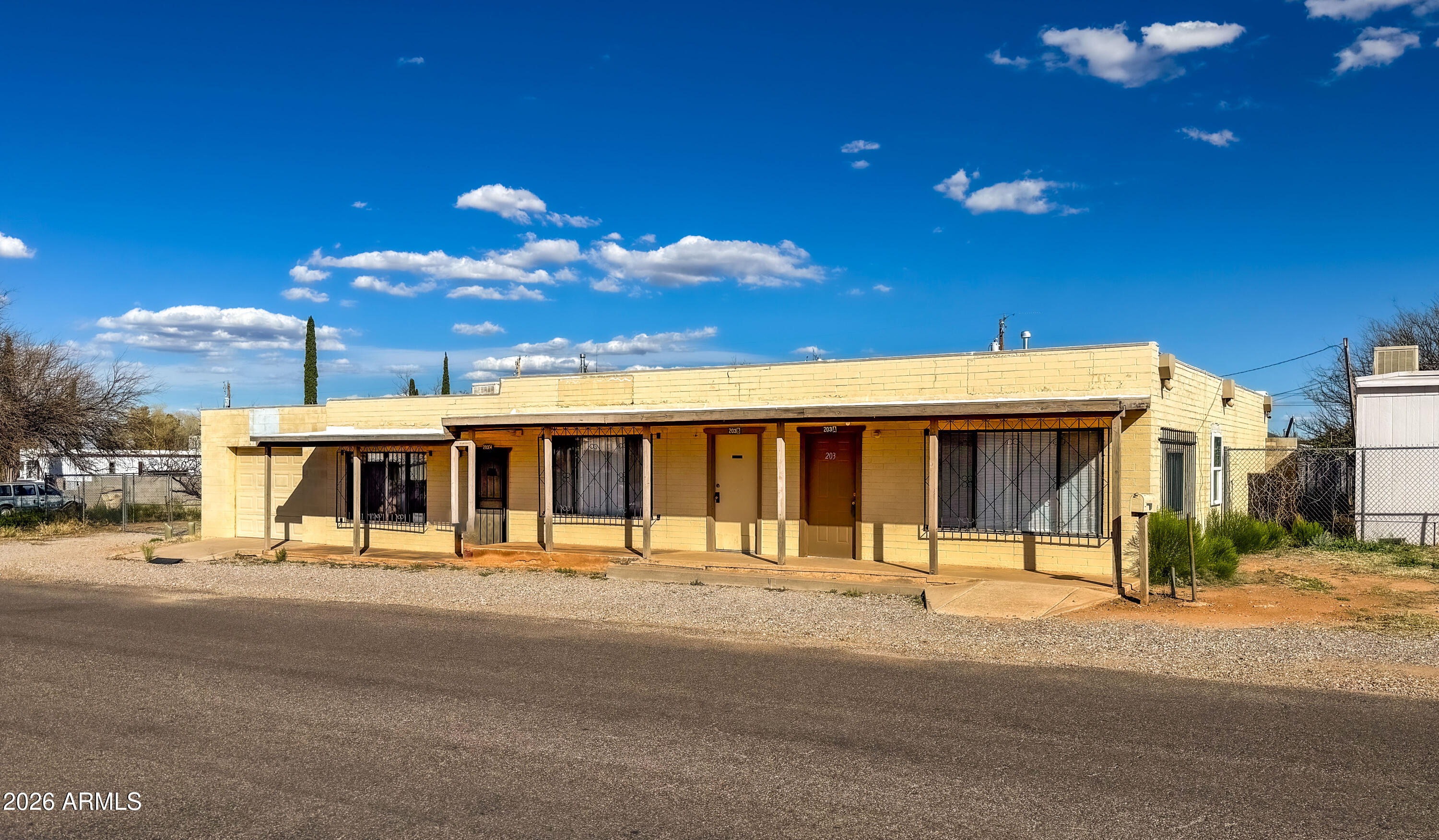 203 N CANYON Drive, Sierra Vista, AZ 85635