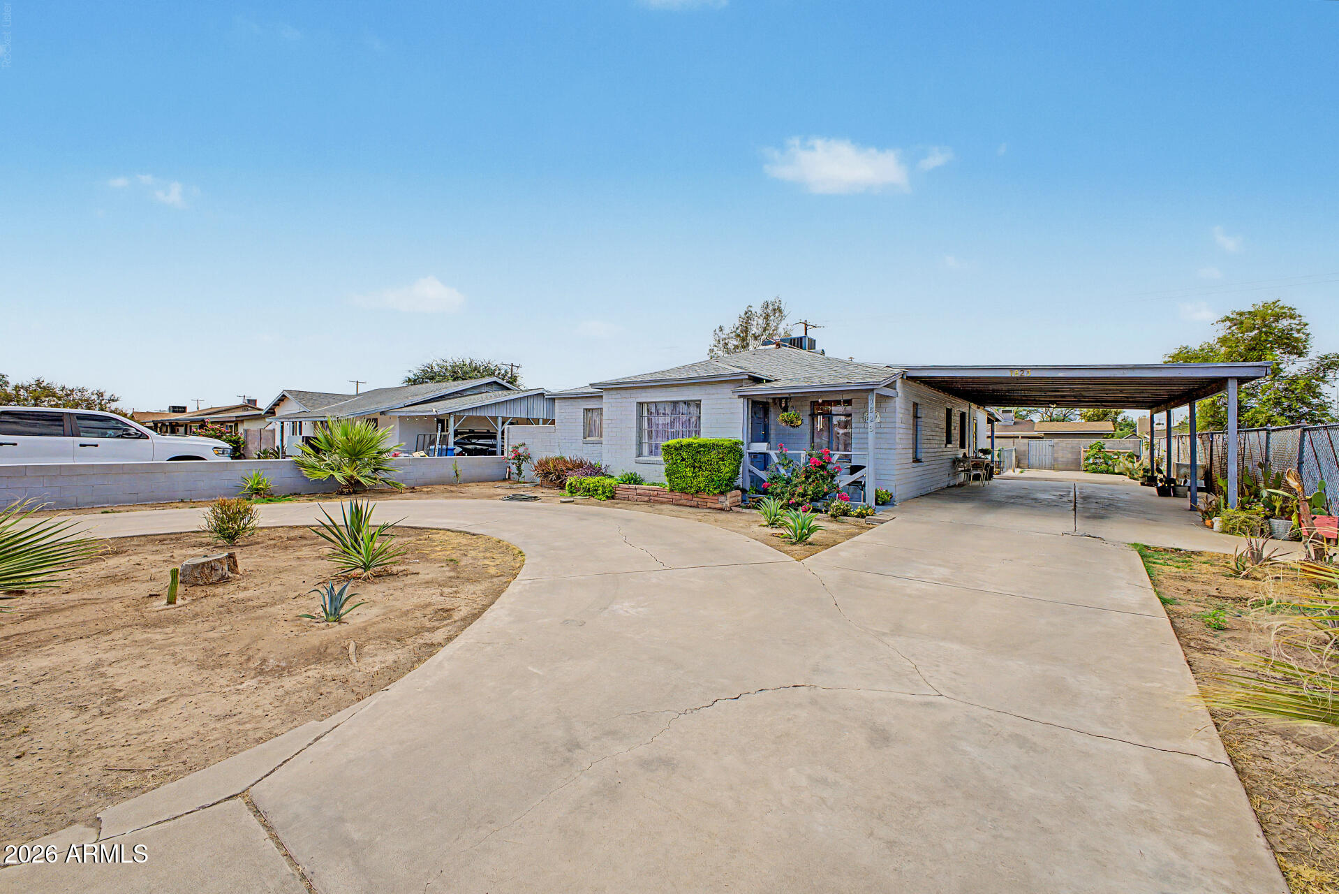 1823 W CAMPBELL Avenue, Phoenix, AZ 85015