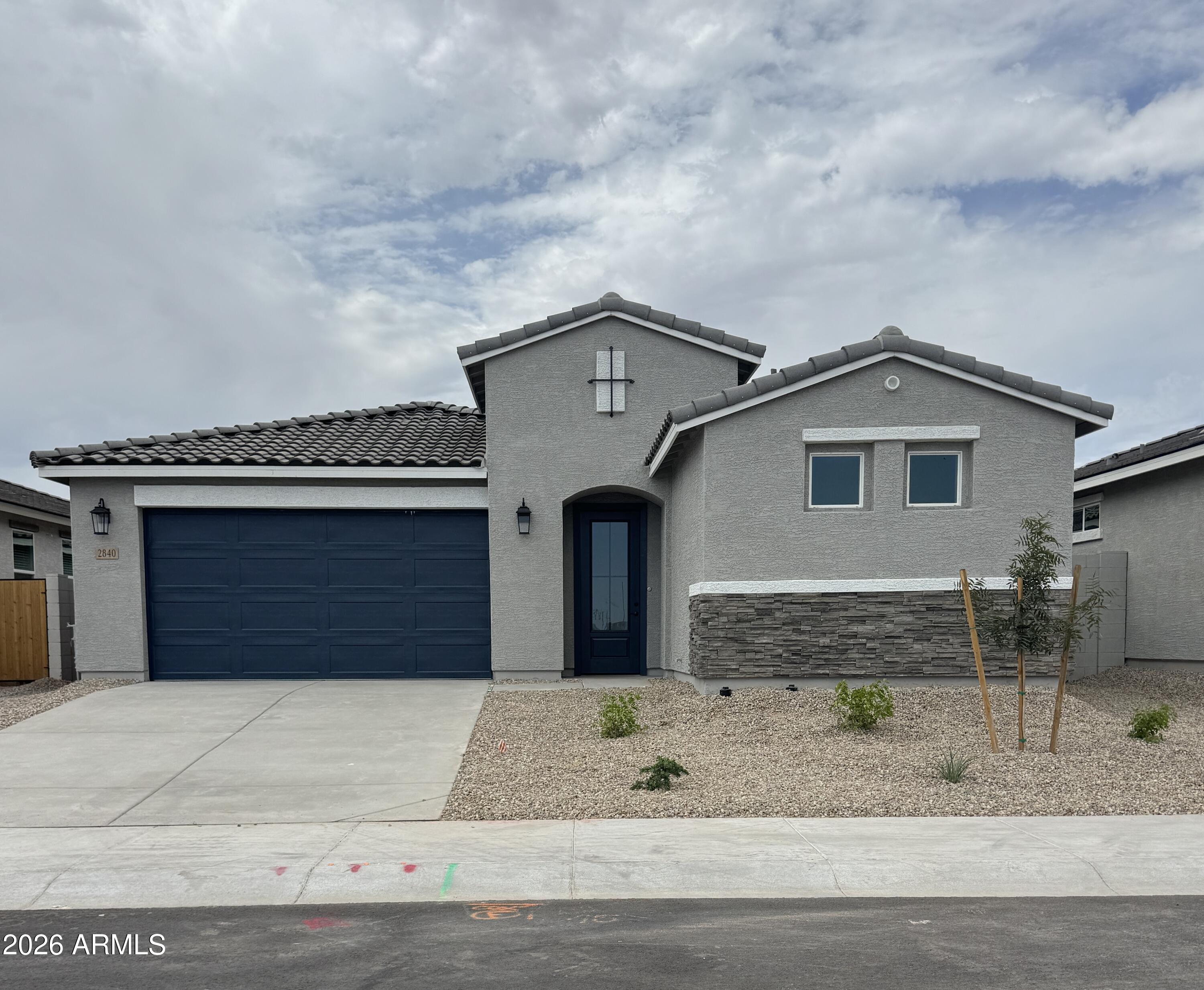 2840 E PADUA Avenue, San Tan Valley, AZ 85143