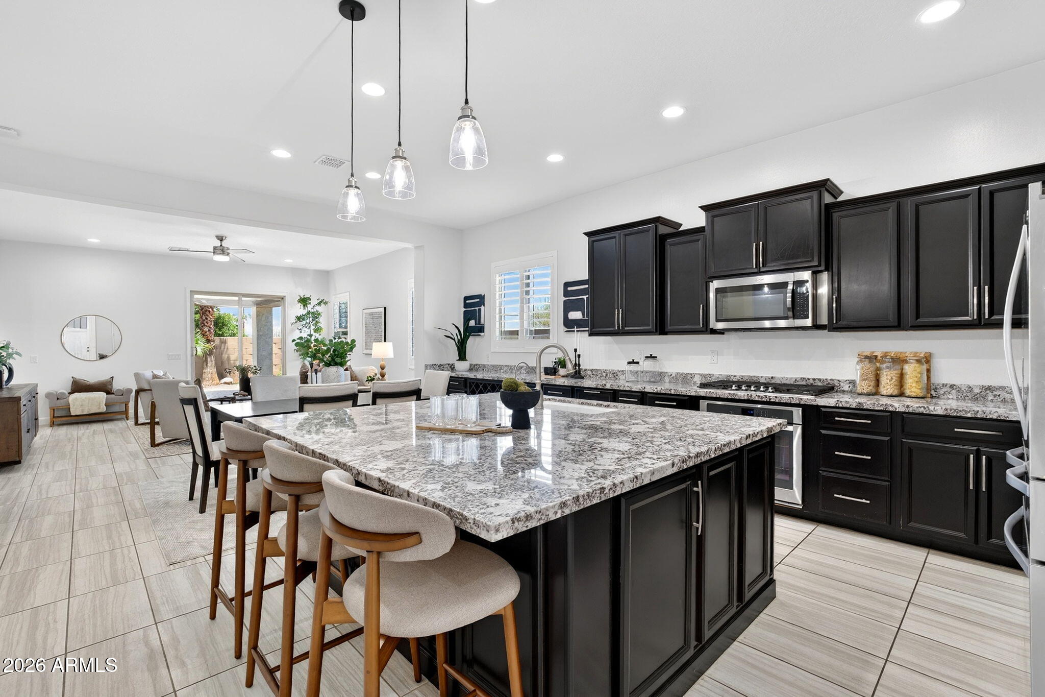 286 E DOGWOOD Drive, Chandler, AZ 85286
