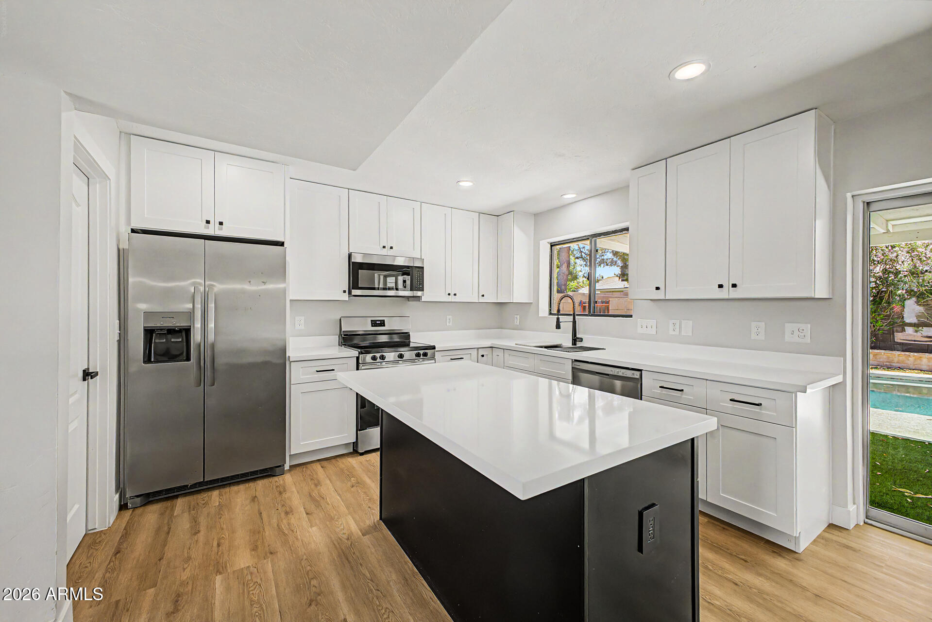 4101 E ALAN Lane, Phoenix, AZ 85028
