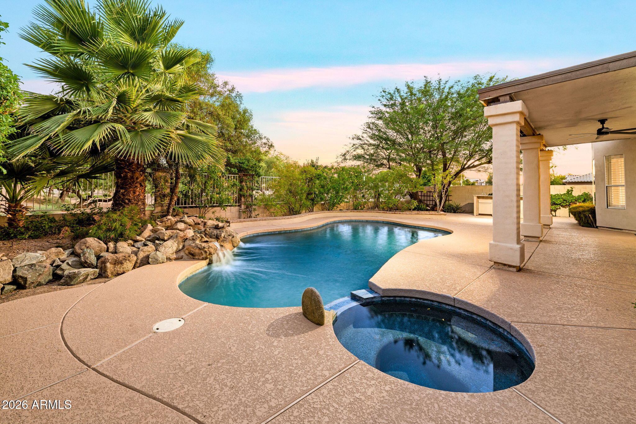5225 W DEL RIO Street, Chandler, AZ 85226