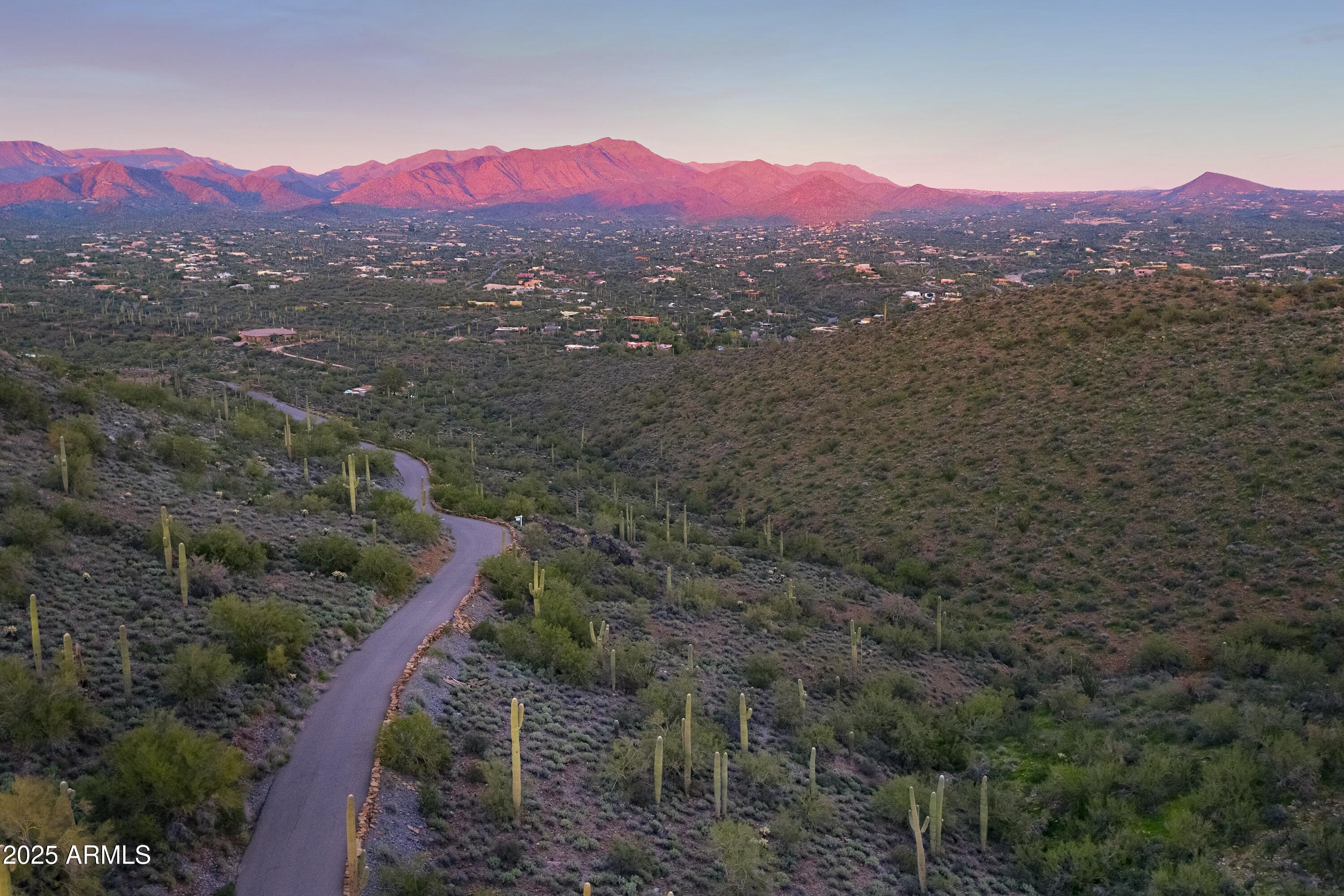 39332 N OLD STAGE Road -, Cave Creek, AZ 85331
