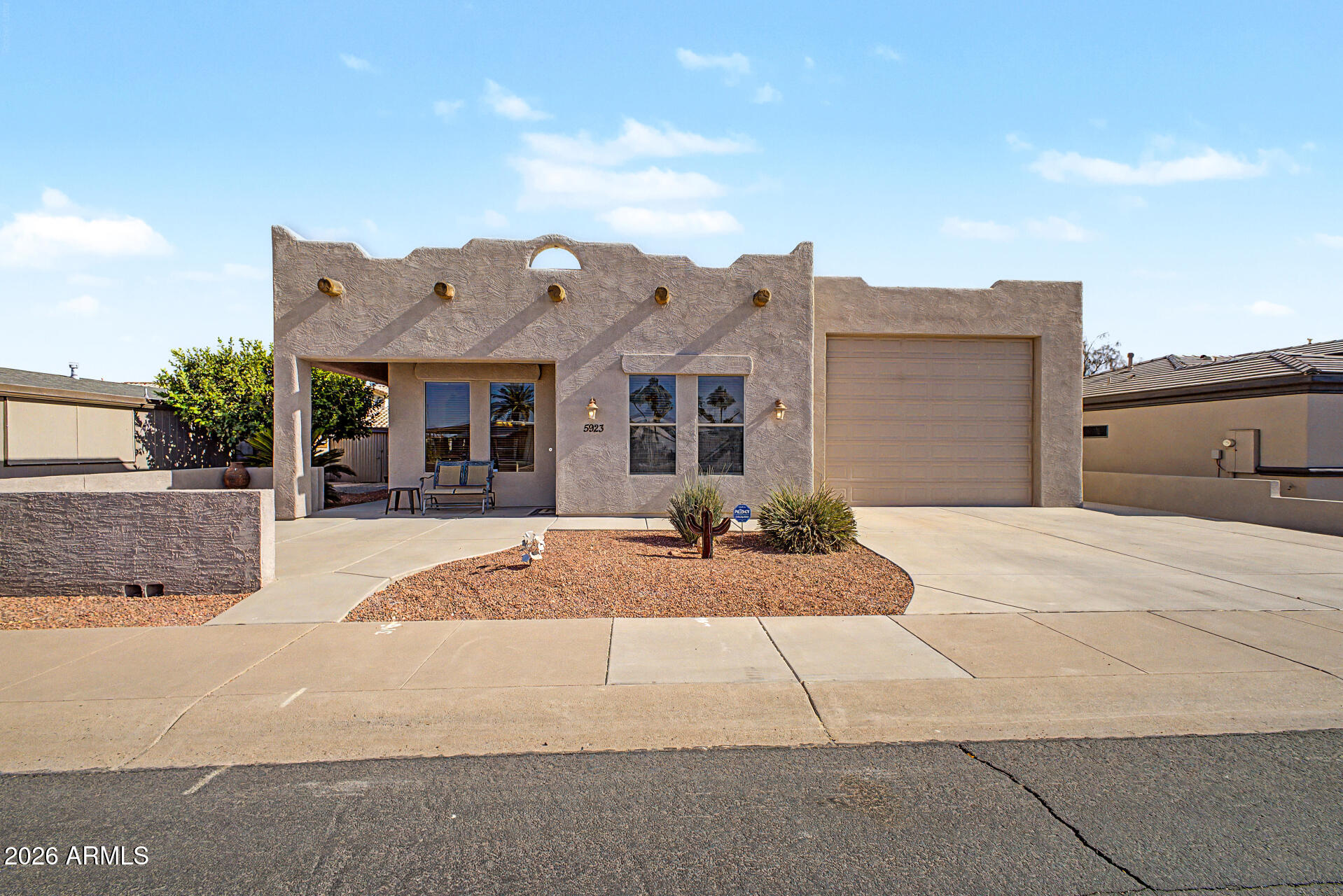 5923 E KENWOOD Street, Mesa, AZ 85215