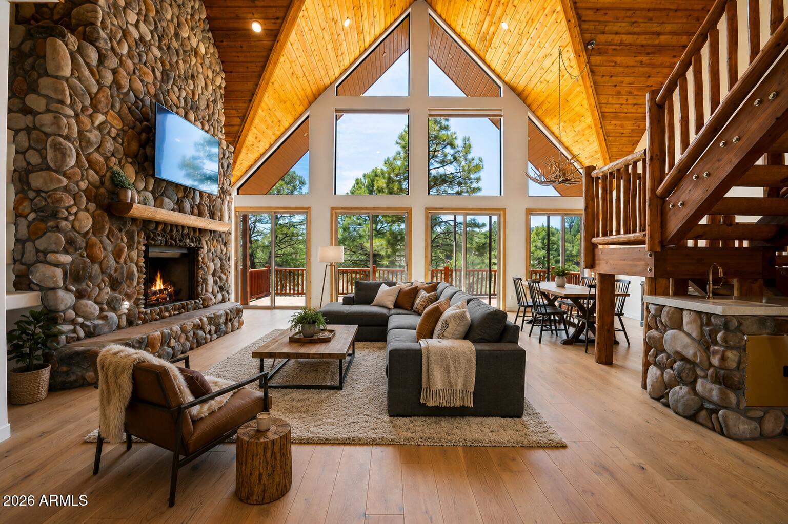 2578 OLD MUNDS Highway, Flagstaff, AZ 86005
