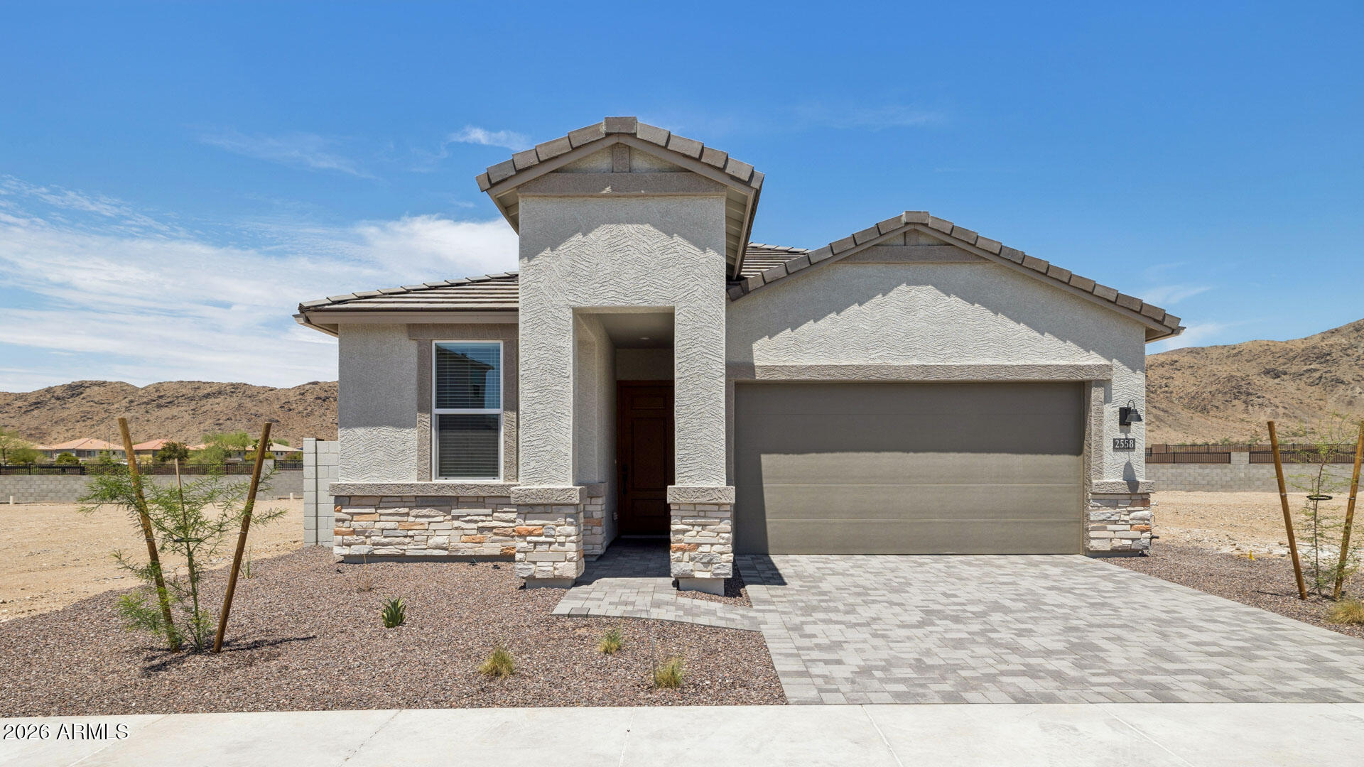 2558 W Satinwood Drive, Phoenix, AZ 85045