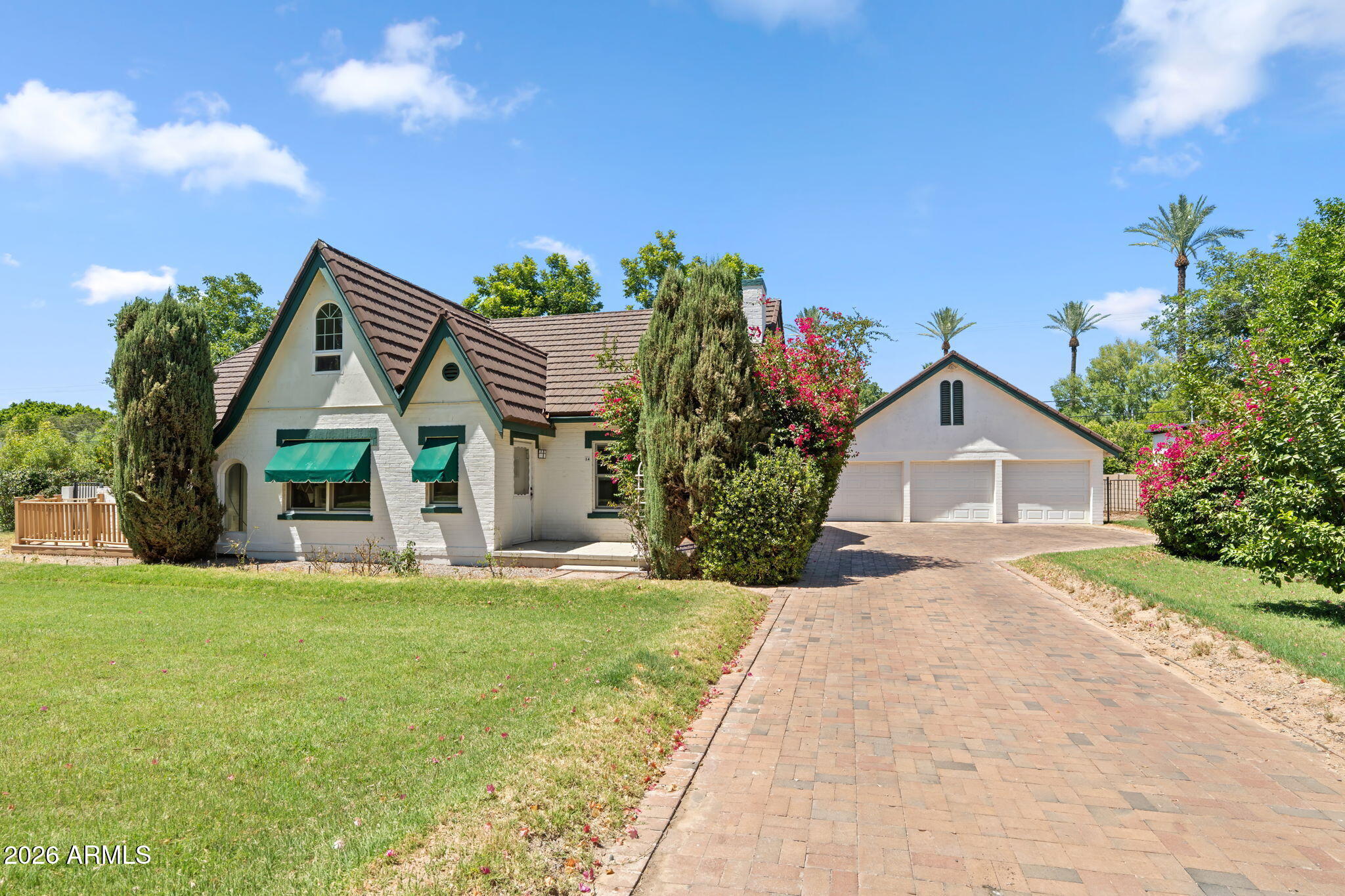 14 W COLTER Street, Phoenix, AZ 85013