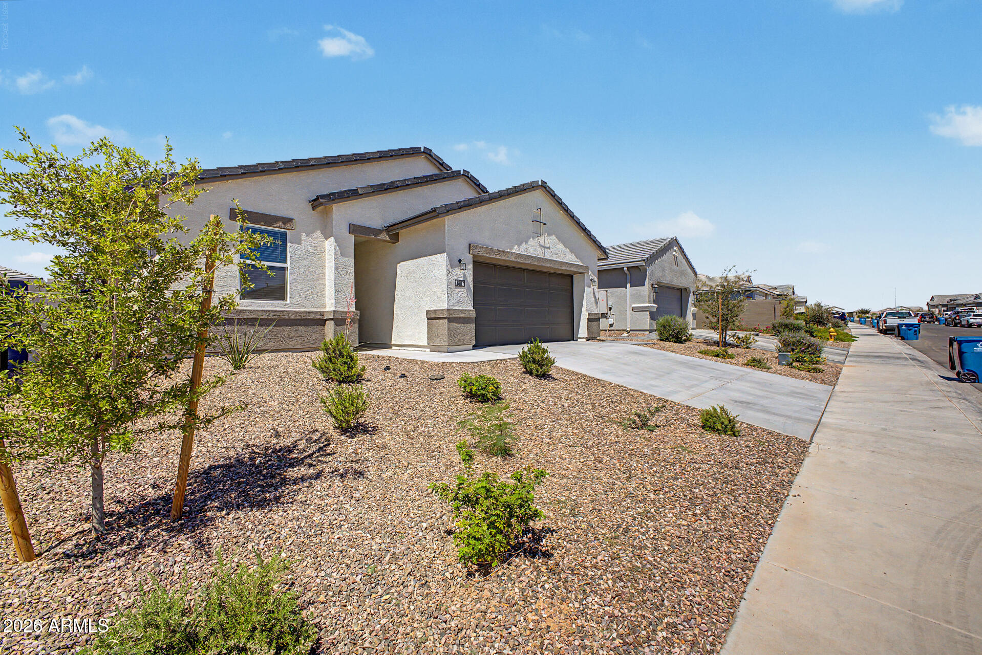 1816 W SOMBRA Avenue, Apache Junction, AZ 85120