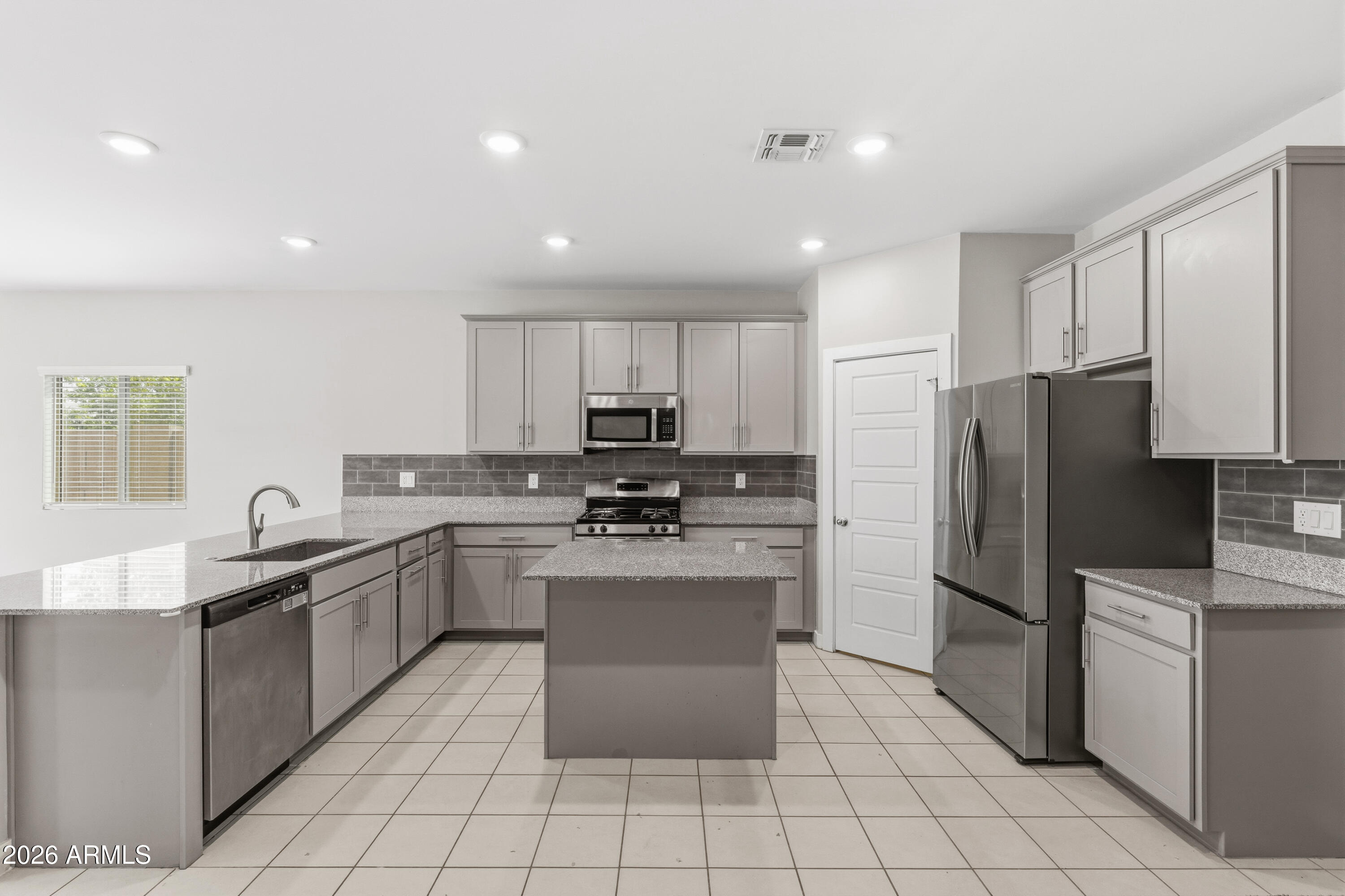 35406 W SANTA BARBARA Avenue, Maricopa, AZ 85138