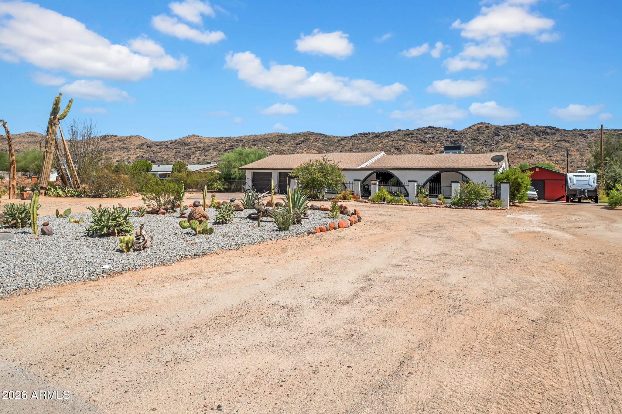 2621 E SOUTH MOUNTAIN Avenue, Phoenix, AZ 85042
