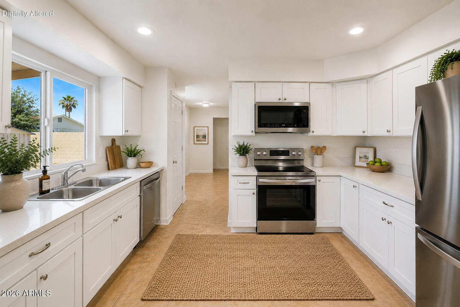 4213 W SUNNYSIDE Avenue, Phoenix, AZ 85029