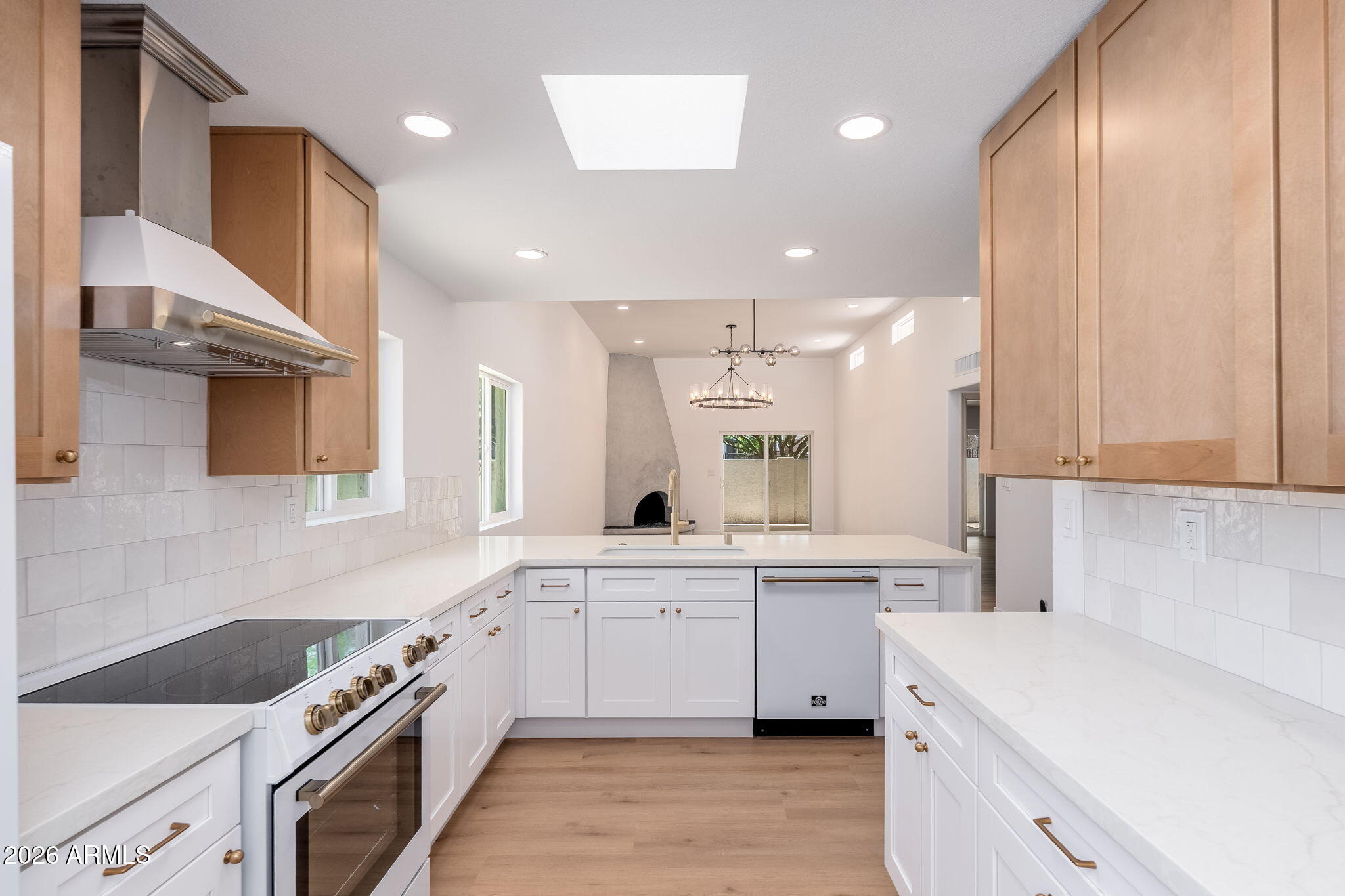 3401 N 37TH Street 9, Phoenix, AZ 85018