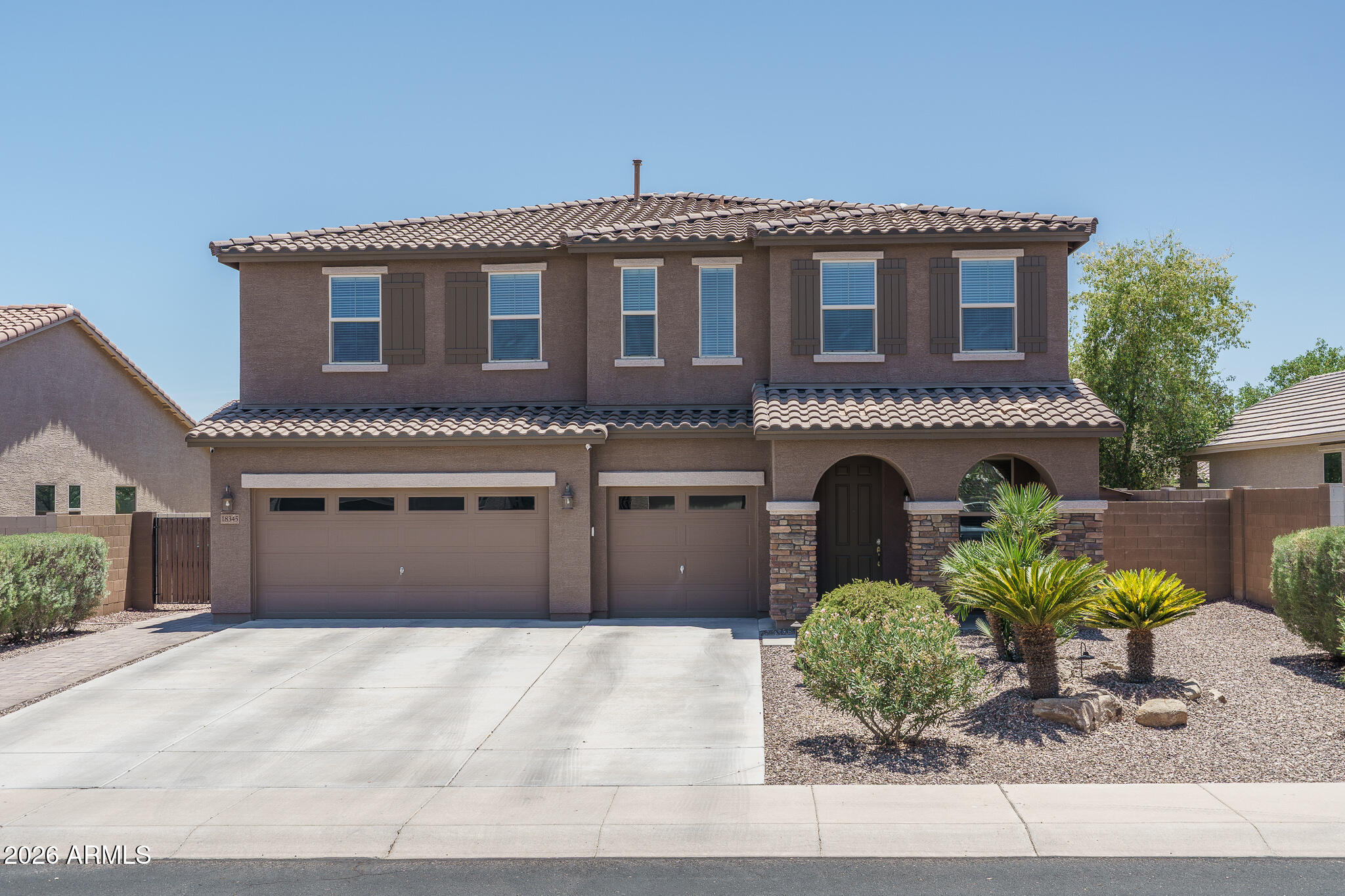 18345 W ONYX Avenue, Waddell, AZ 85355