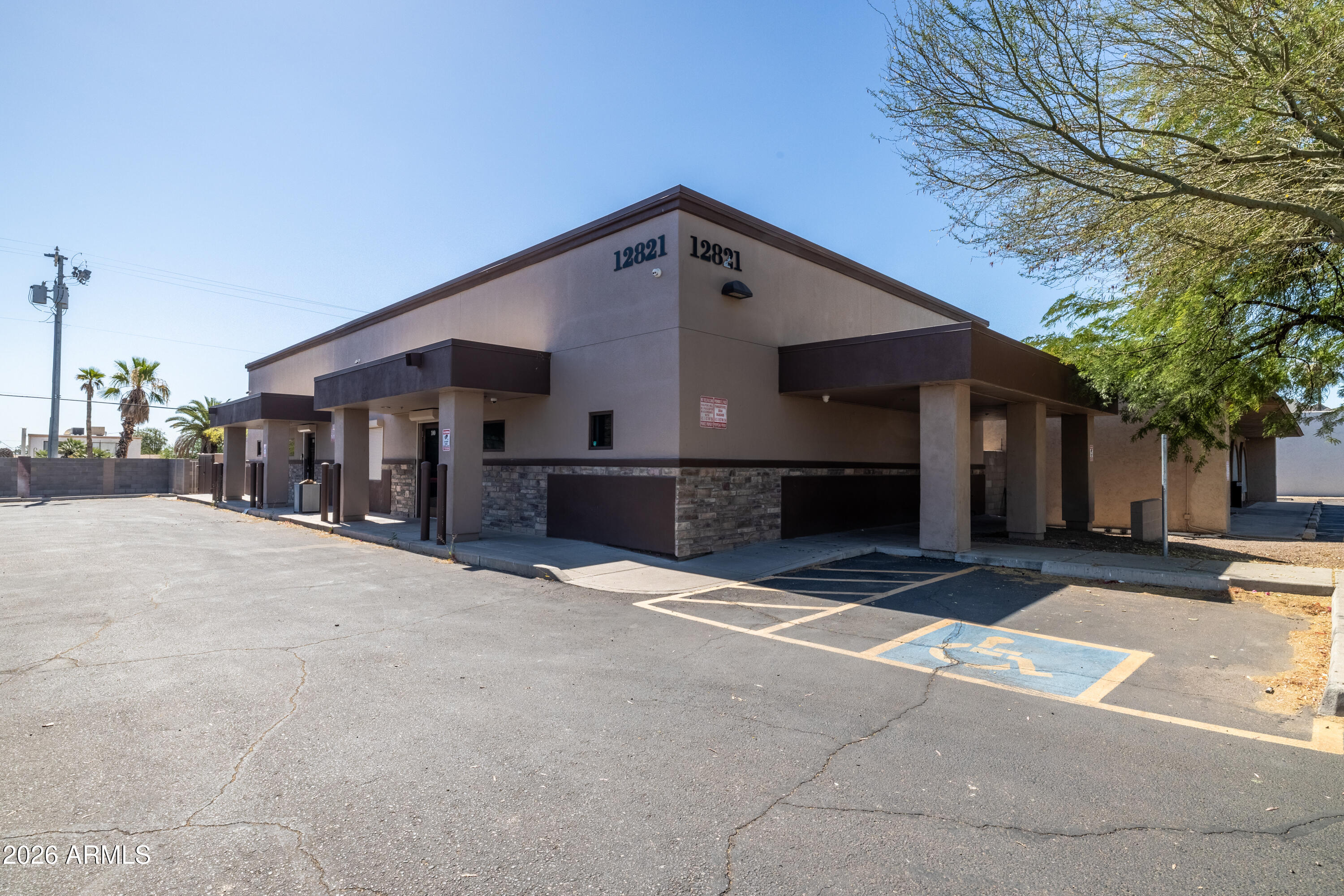 12821 N CAVE CREEK Road, Phoenix, AZ 85022