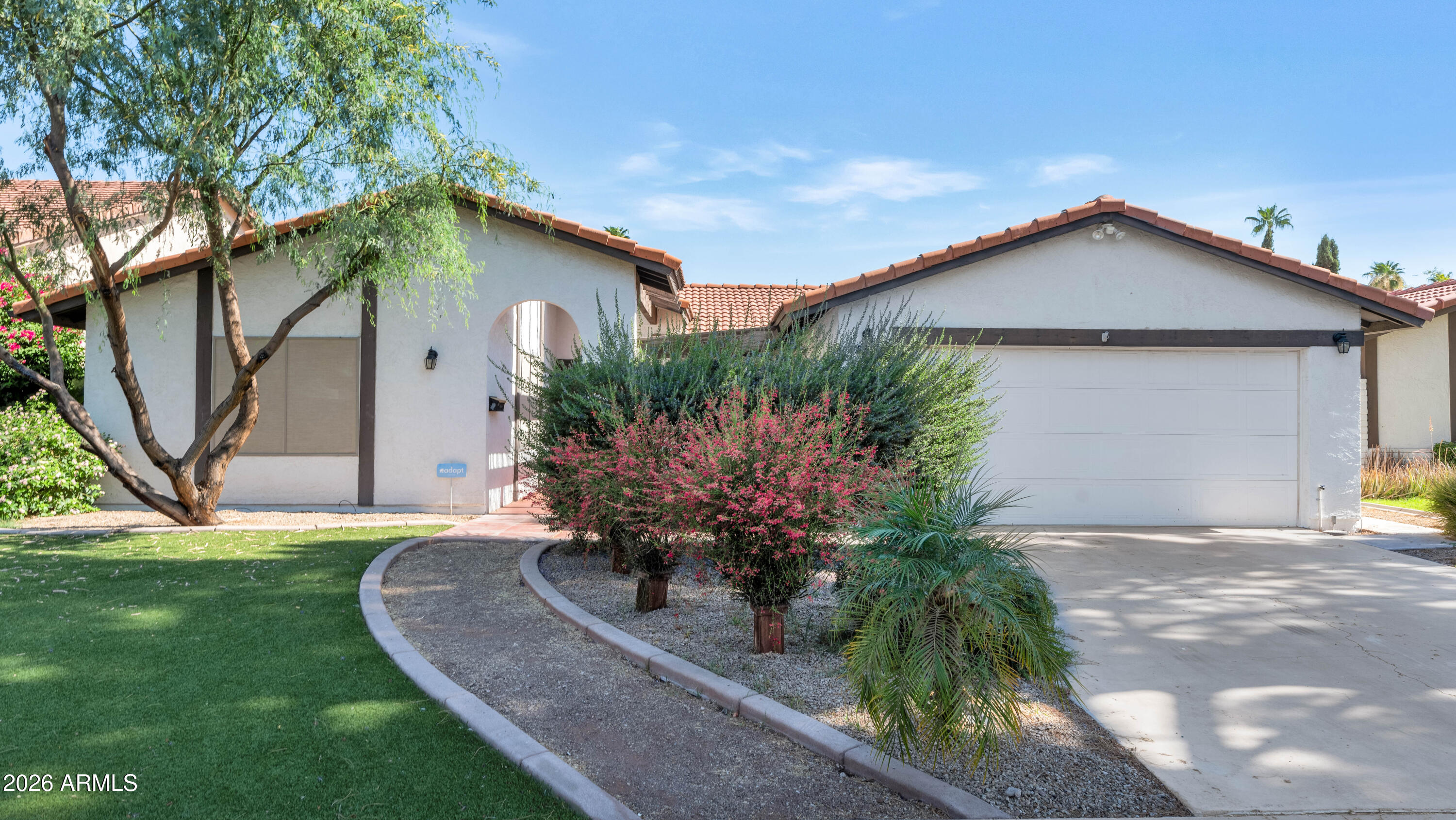1536 E EDGEWATER Drive, Tempe, AZ 85283