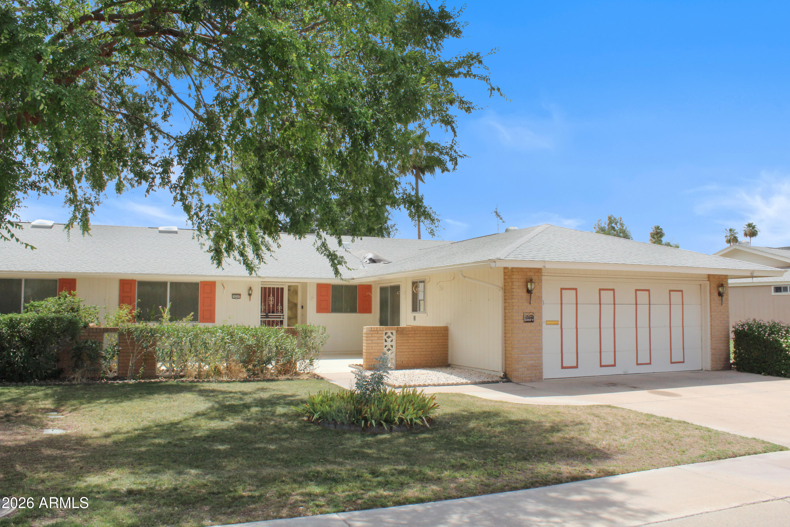 10207 W KINGSWOOD Circle, Sun City, AZ 85351