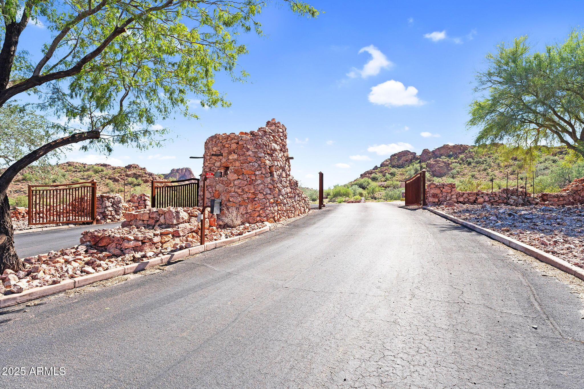 26599 N EL PEDREGAL Circle 4, San Tan Valley, AZ 85144