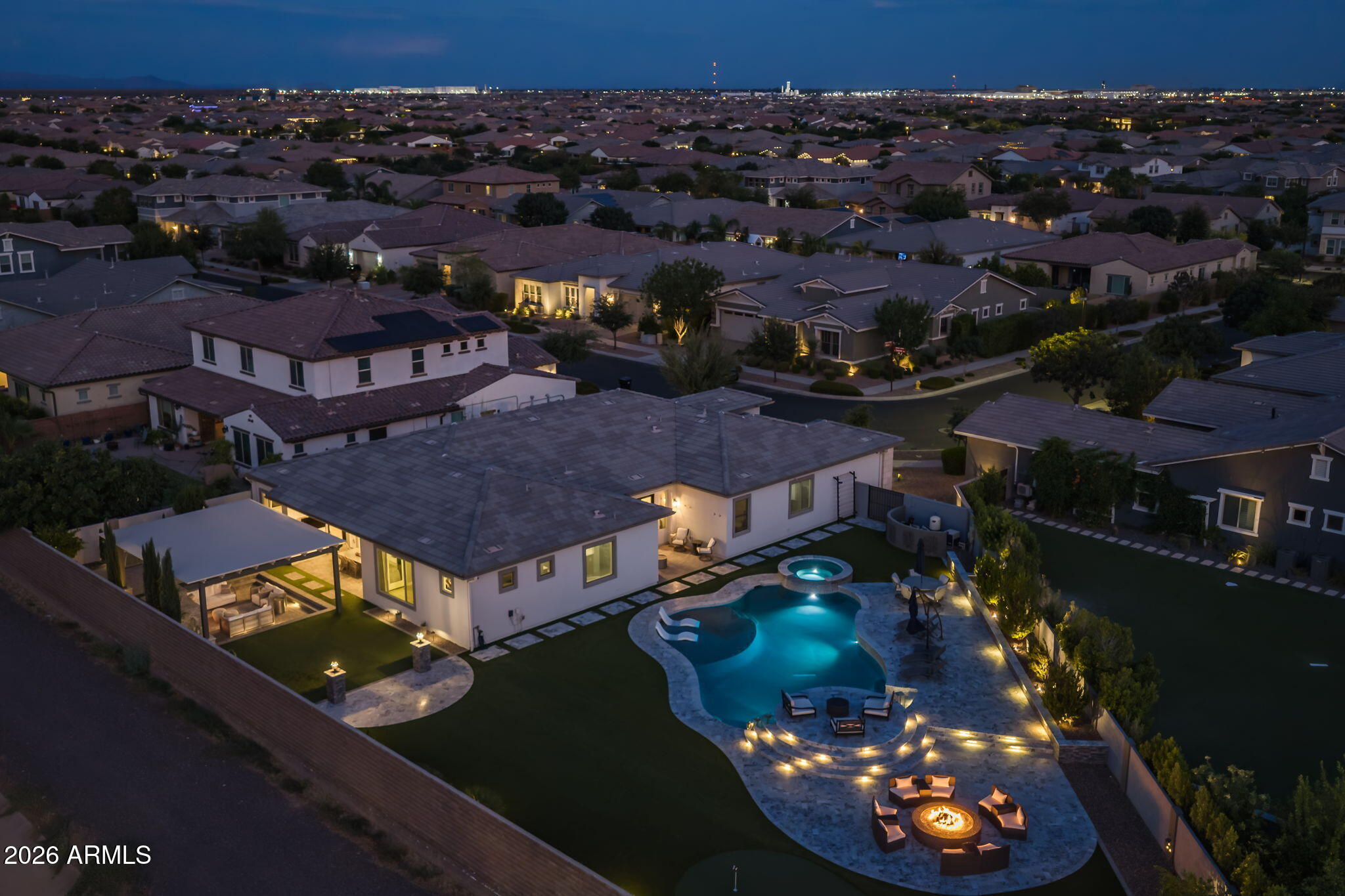 10322 E THATCHER Avenue, Mesa, AZ 85212