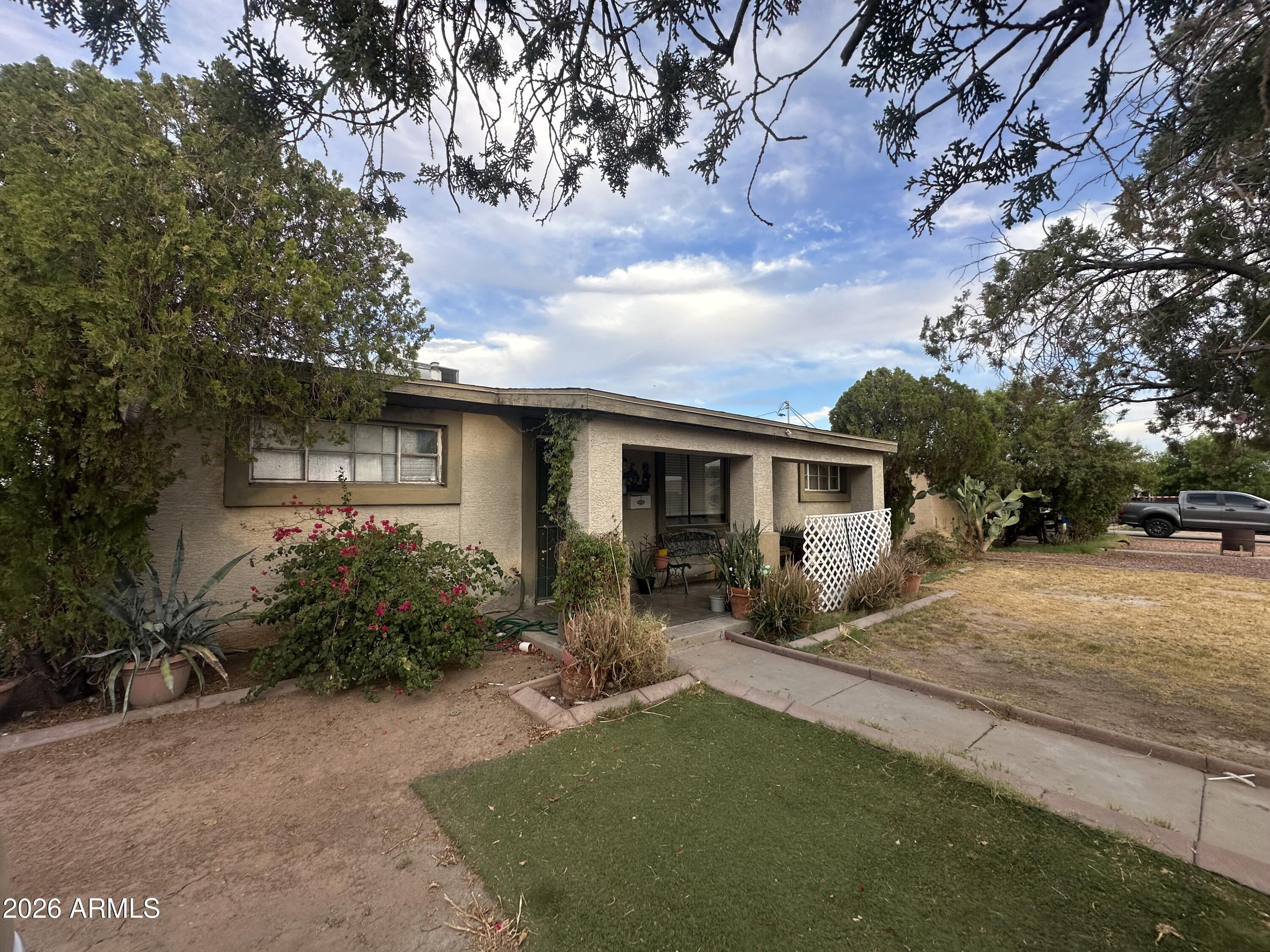 1419 N 28TH Place, Phoenix, AZ 85008