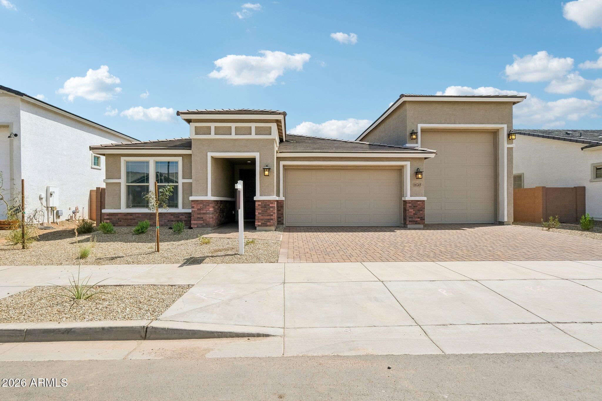16745 W AUDREY Lane, Surprise, AZ 85387