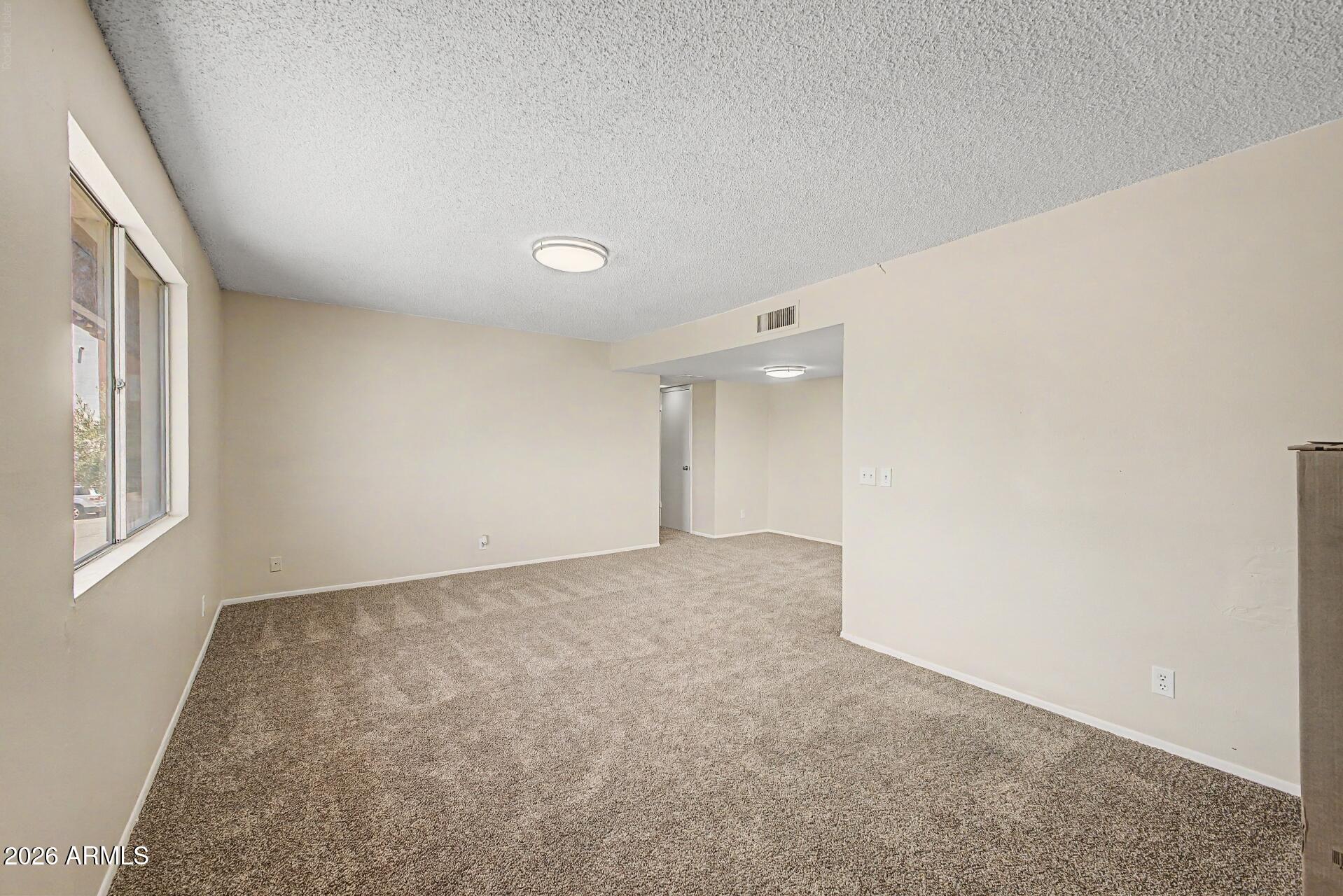 4713 E BELLEVIEW Street, Phoenix, AZ 85008