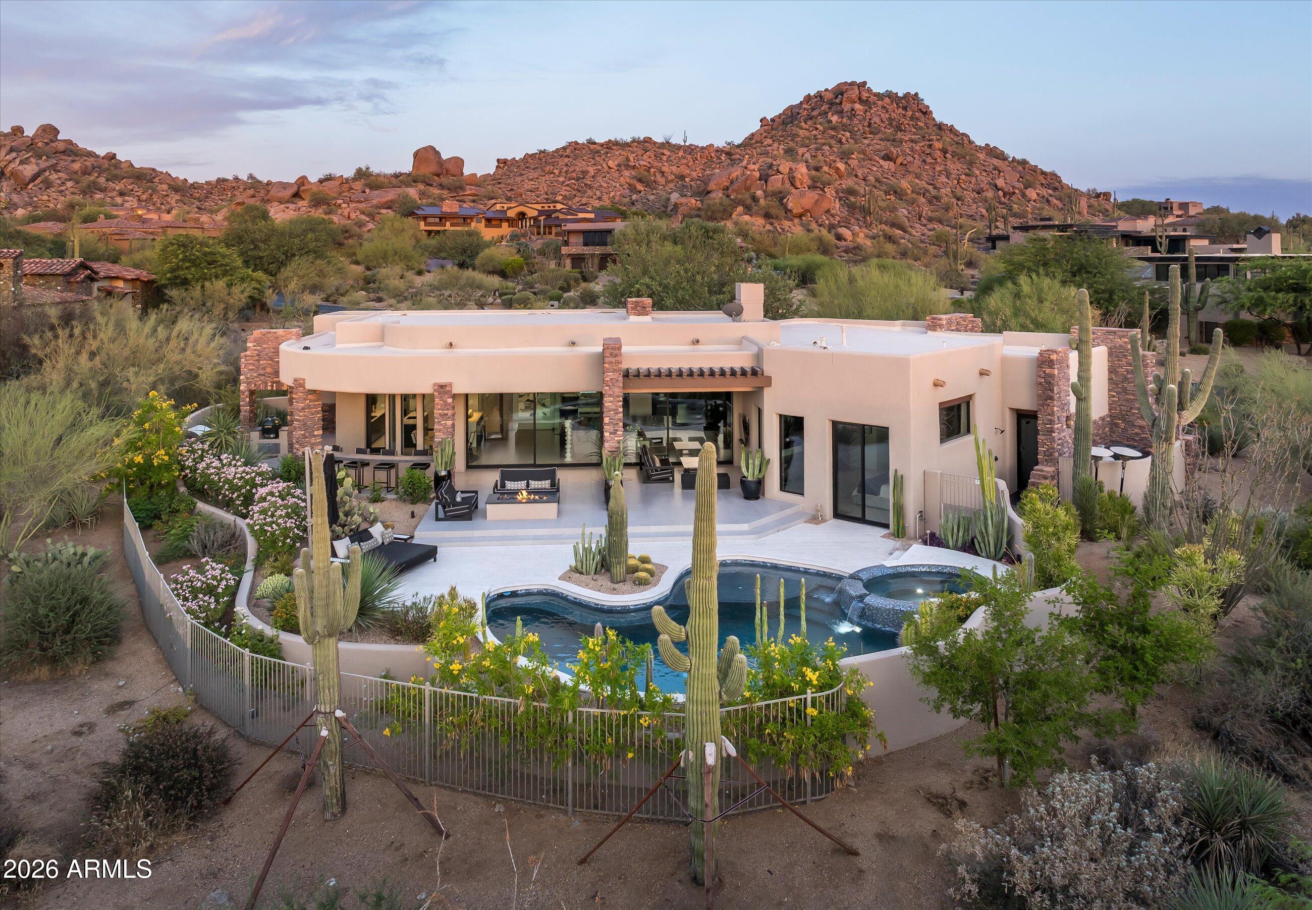 10302 E RUNNING DEER Trail, Scottsdale, AZ 85262