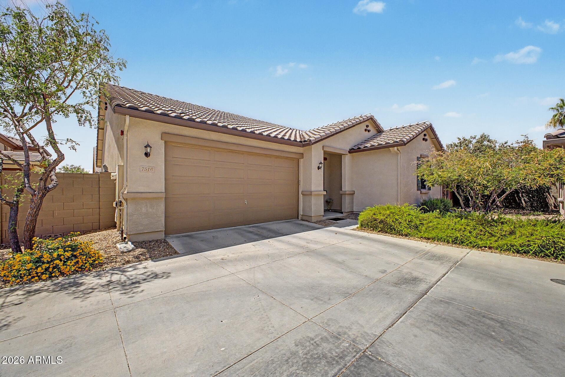 7516 E FLOWER Avenue, Mesa, AZ 85208